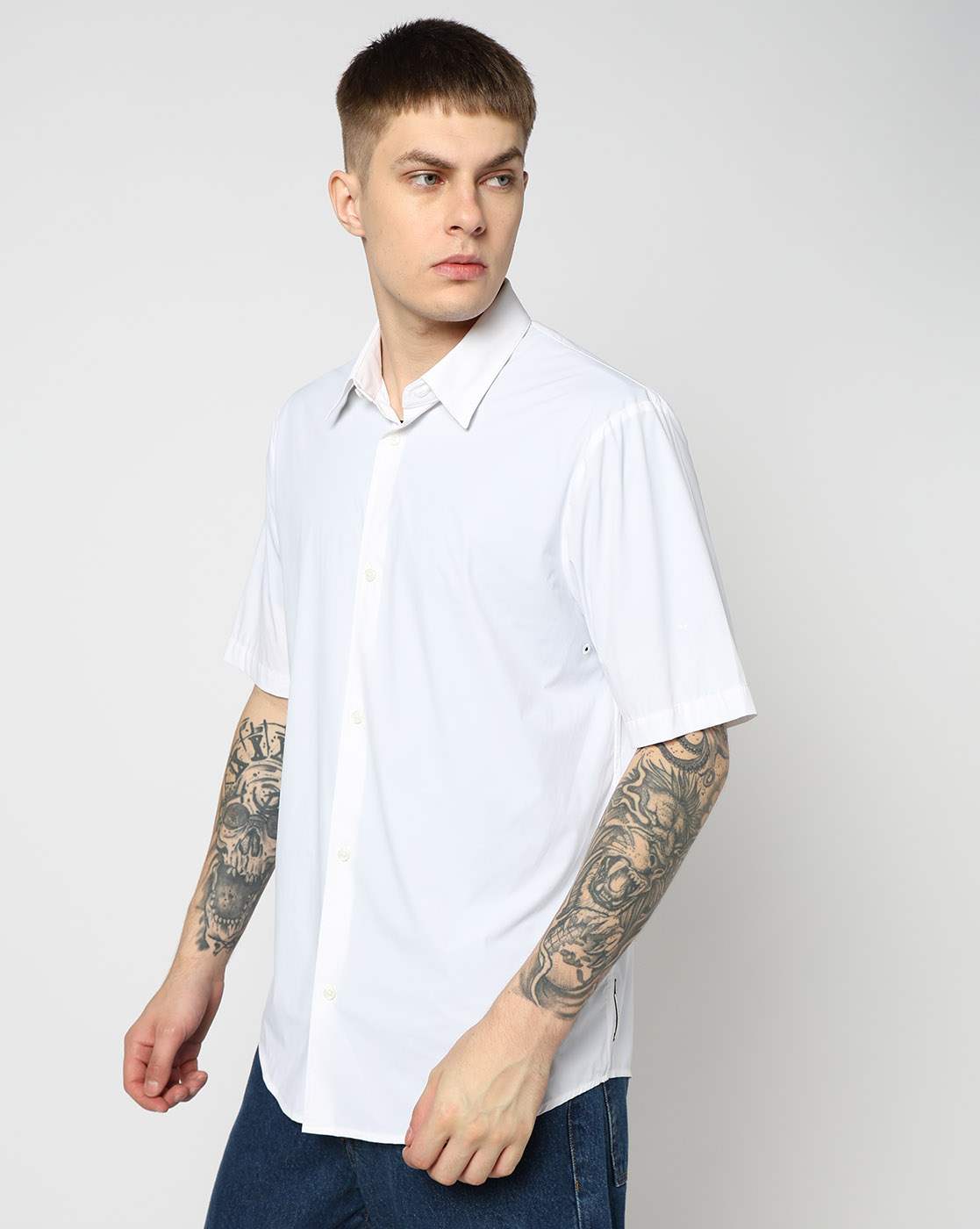 Men White Commuting Regular Fit Casual Shirts