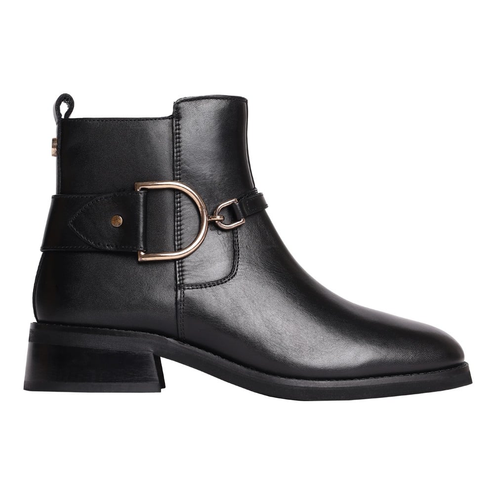 Deltah Black Boots