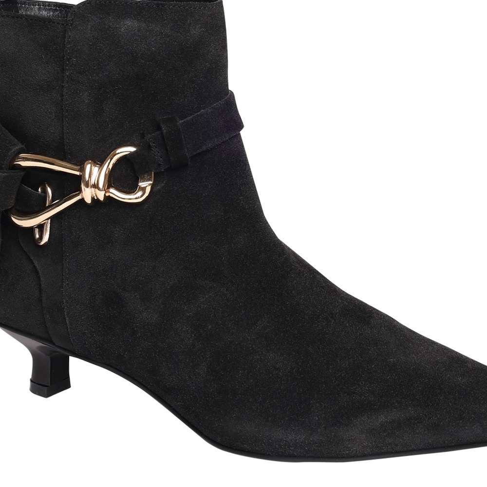 Lyrra Black Suede Boots