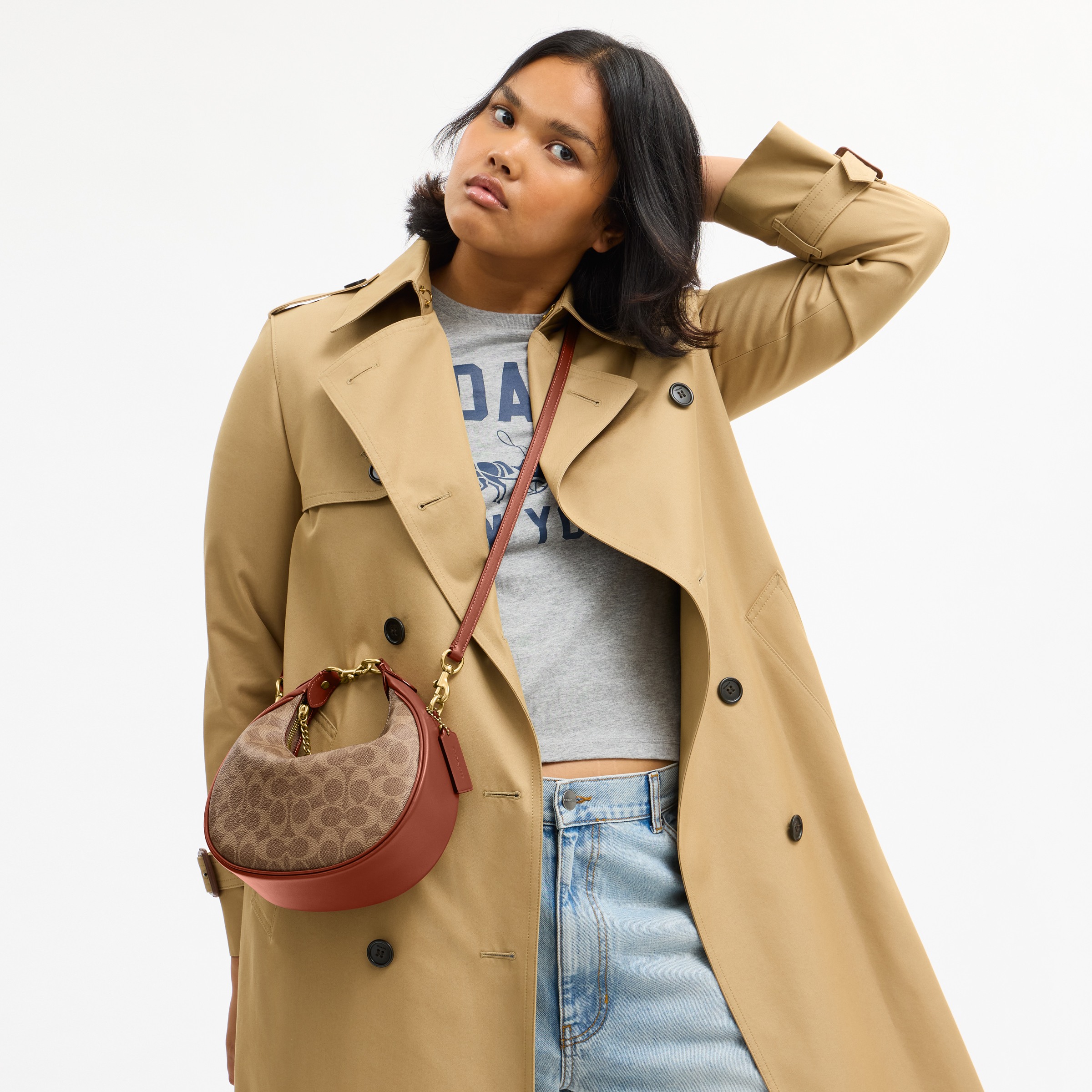 Jonie Bag 22 In Signature Canvas