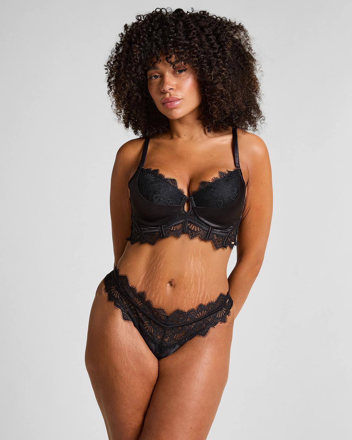 Zoe Brazilian