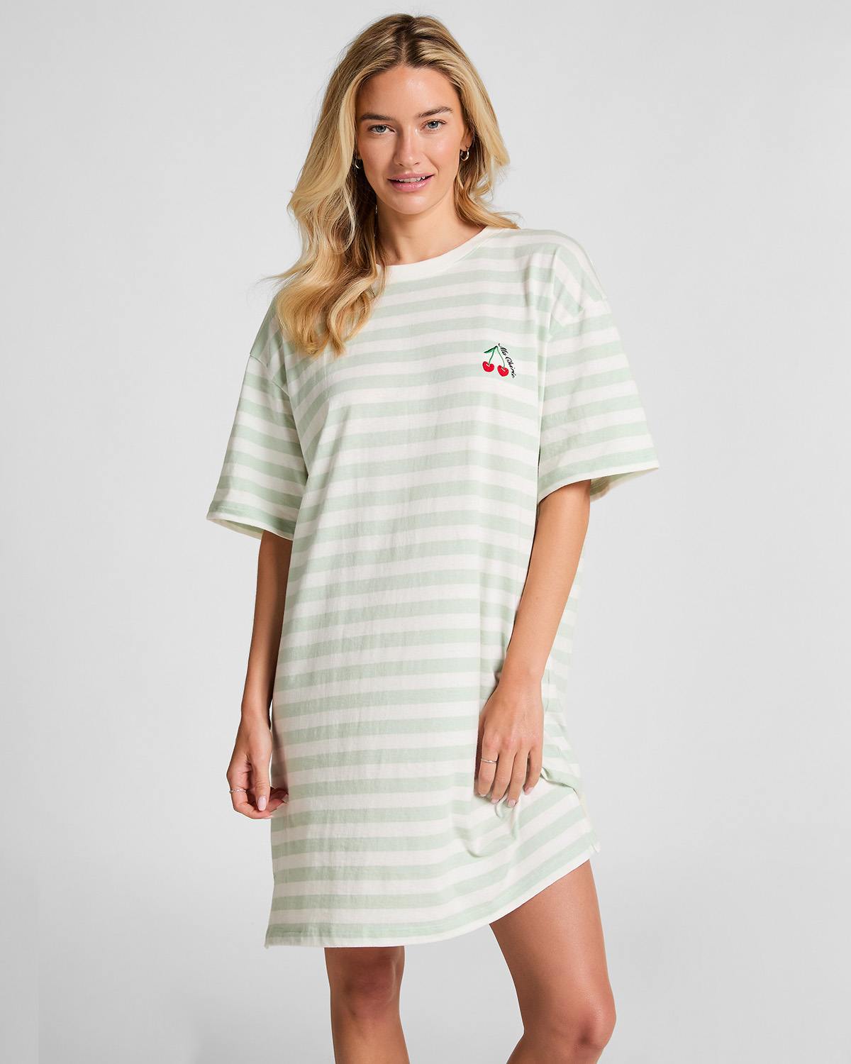 Round Neck Nightshirt