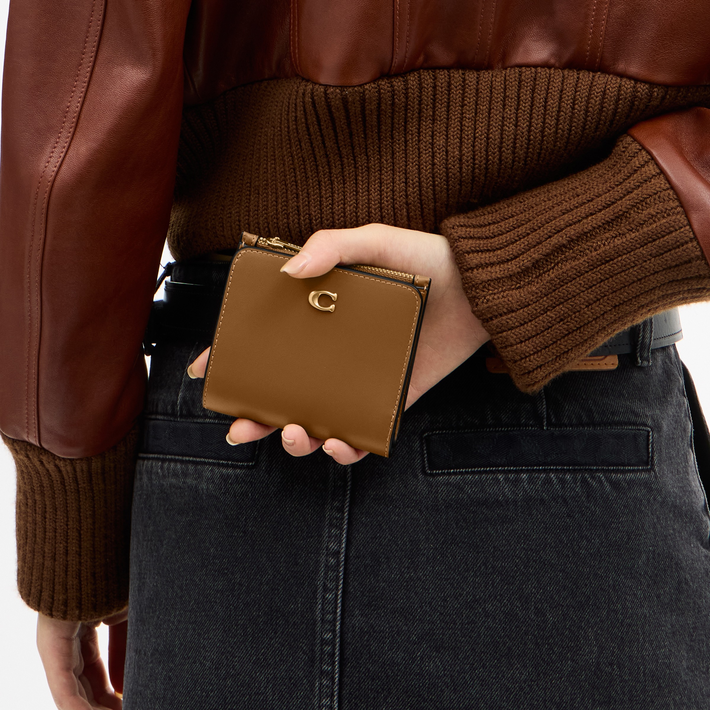 Essential Slim Billfold Wallet
