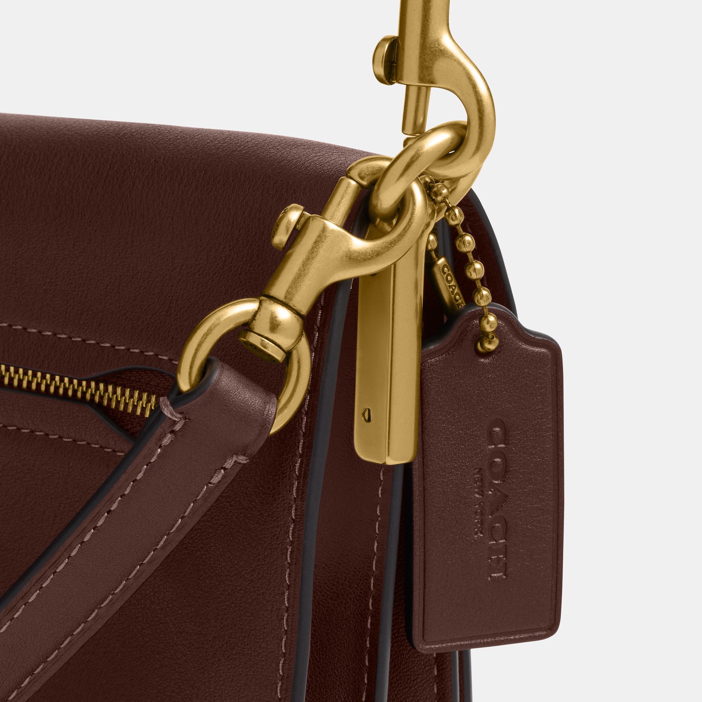 Tabby Shoulder Bag 26