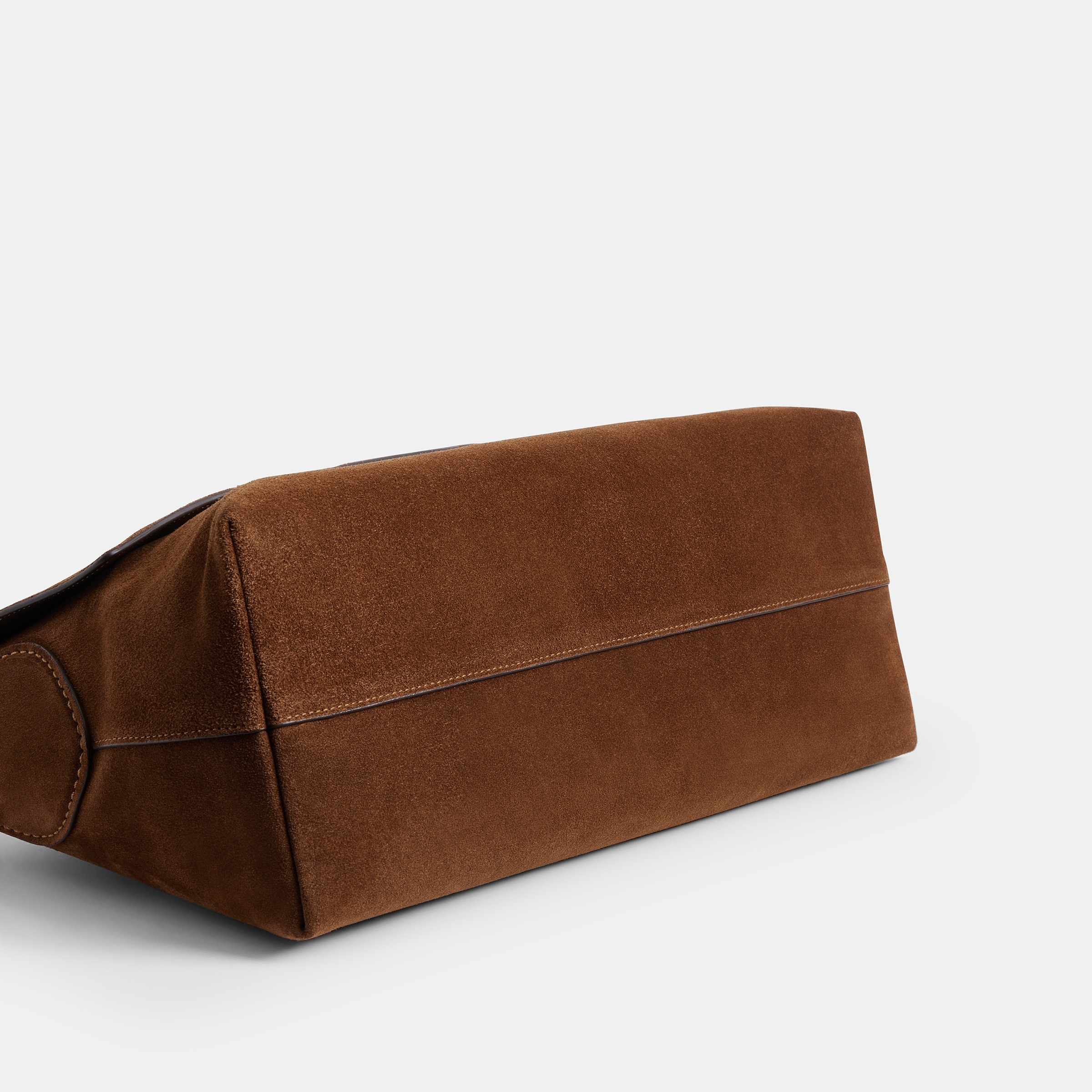 Suede Chelsea Shoulder Bag 36