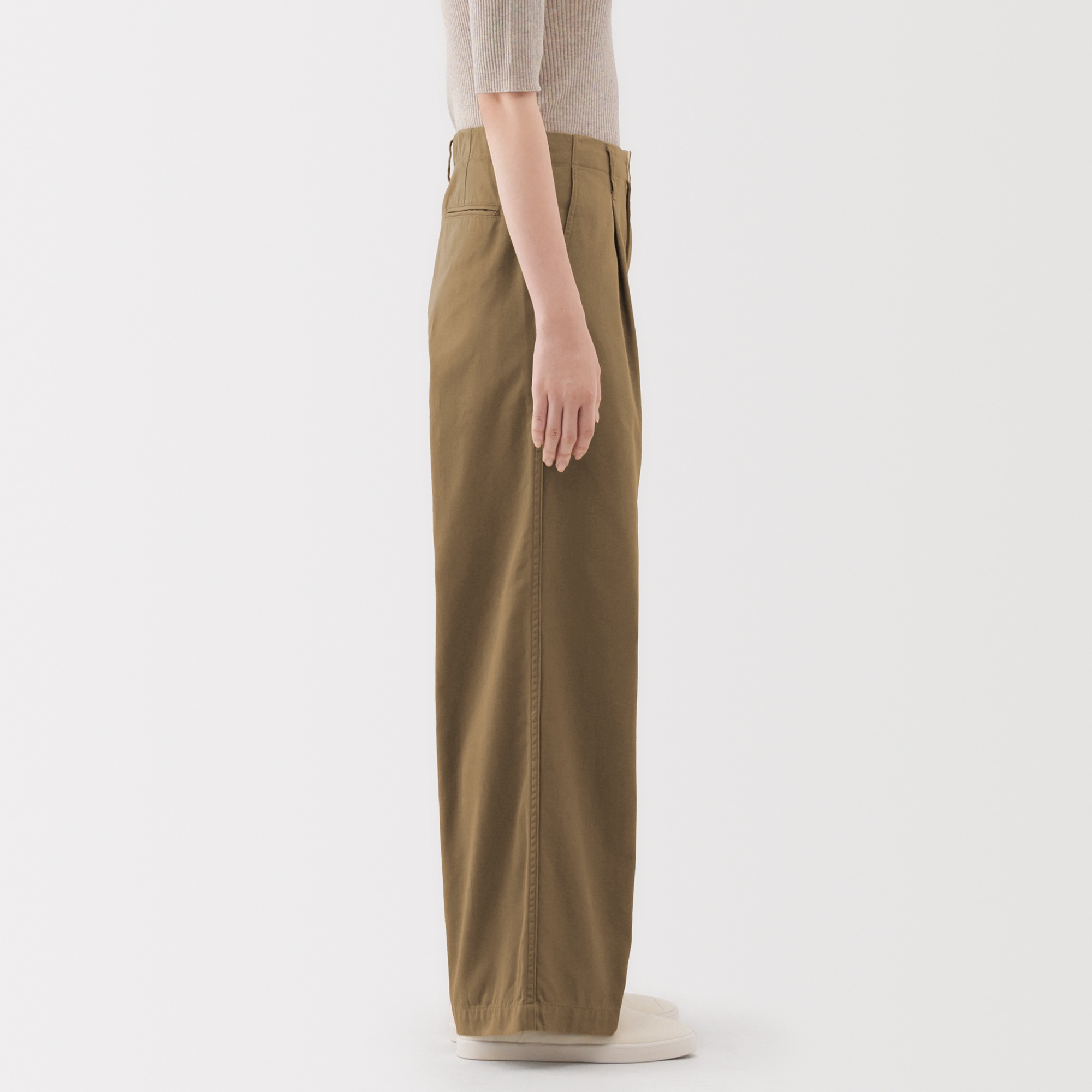 W's Slub yarn chino pleated wide pants