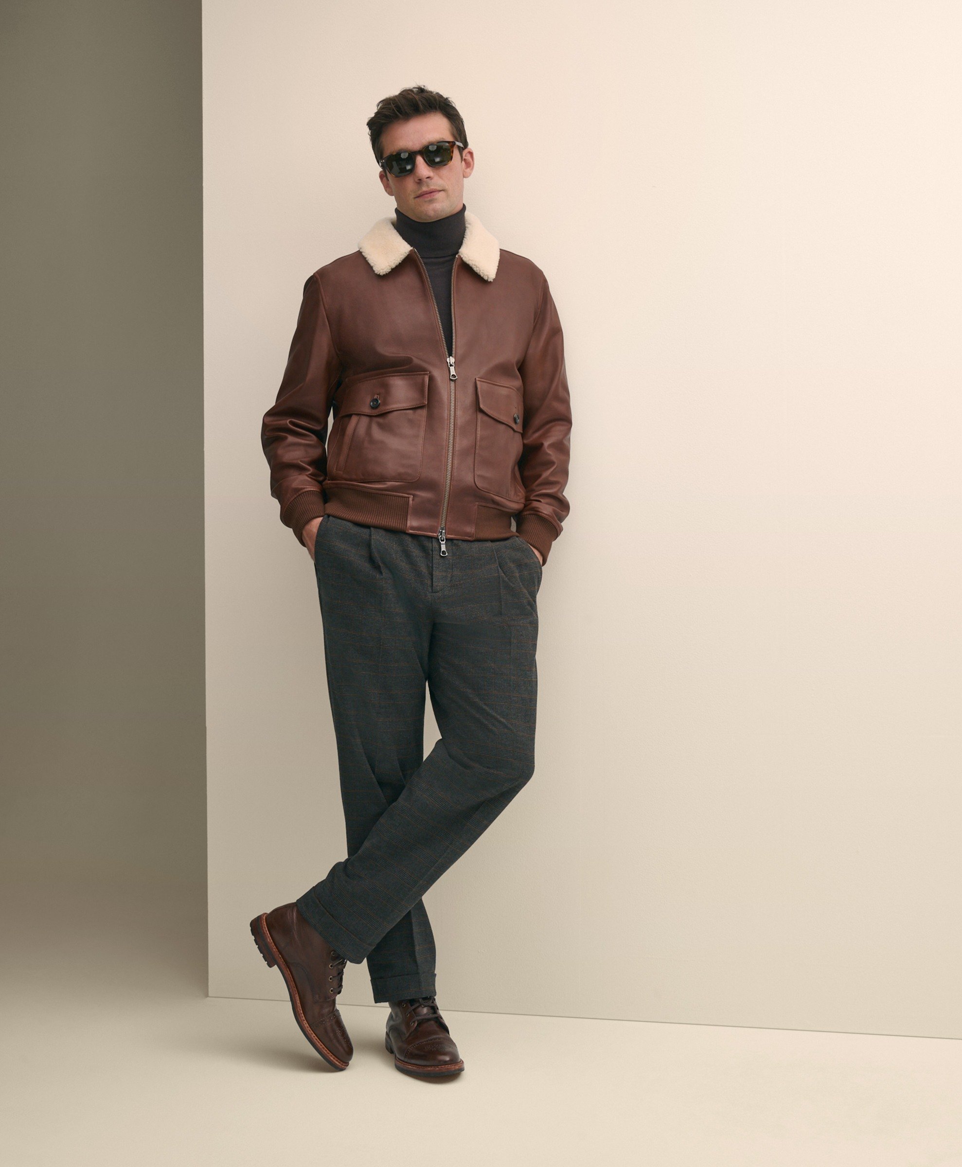 Brooks Brothers | Dressy Side Tab Solid Regular Fit Chinos
