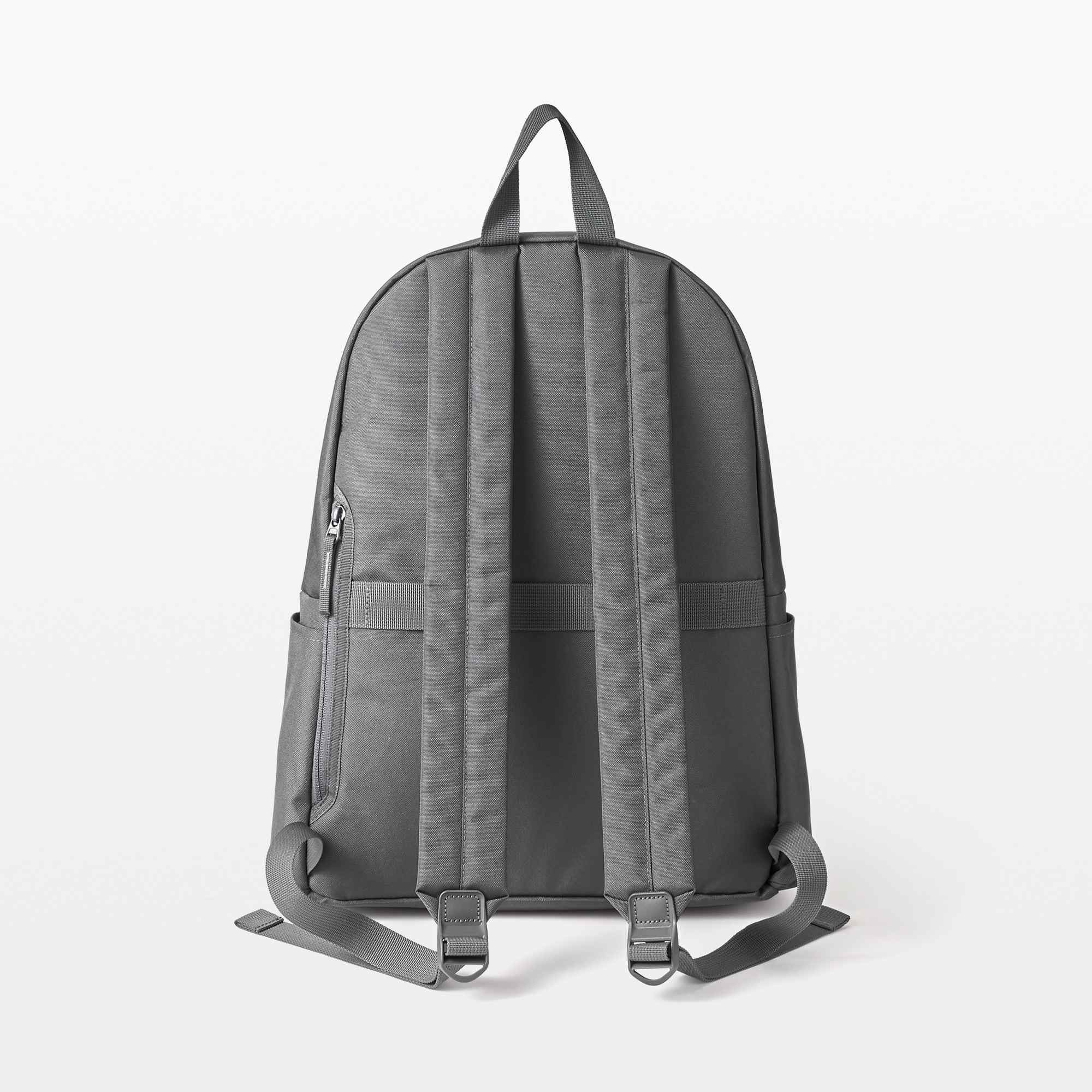 Fatigue reduction water repellent backpack