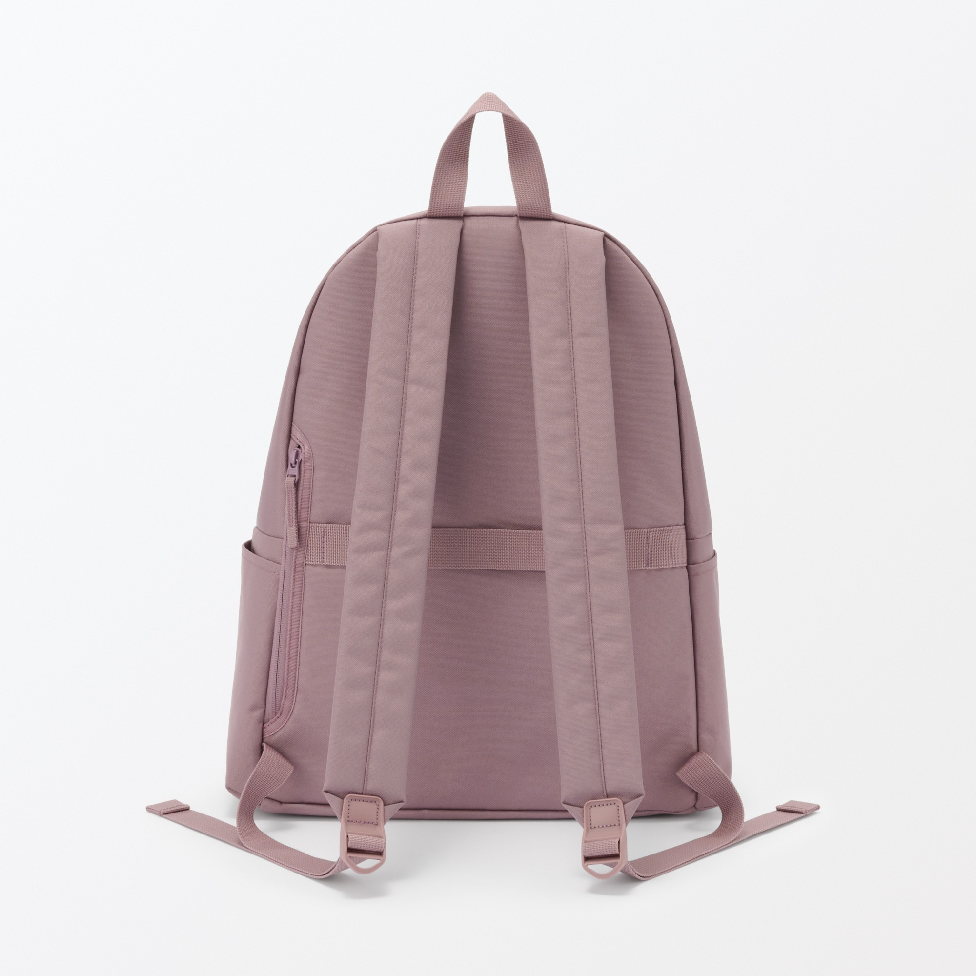 Fatigue reduction water repellent backpack