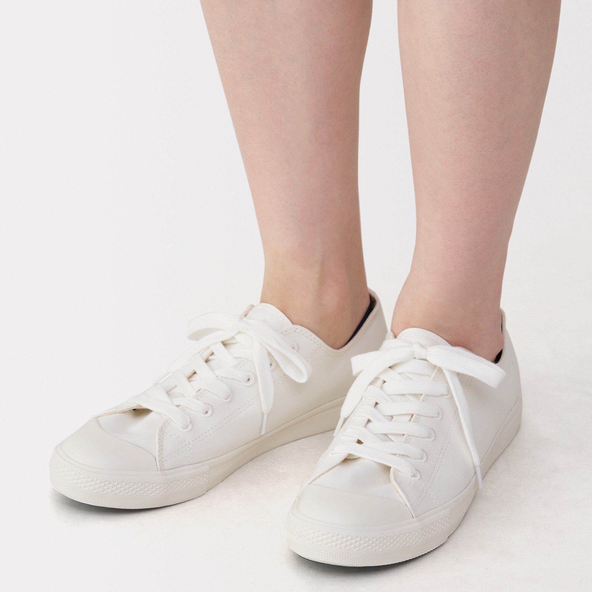 M's seamless toe high-rise no-show socks with heel grip