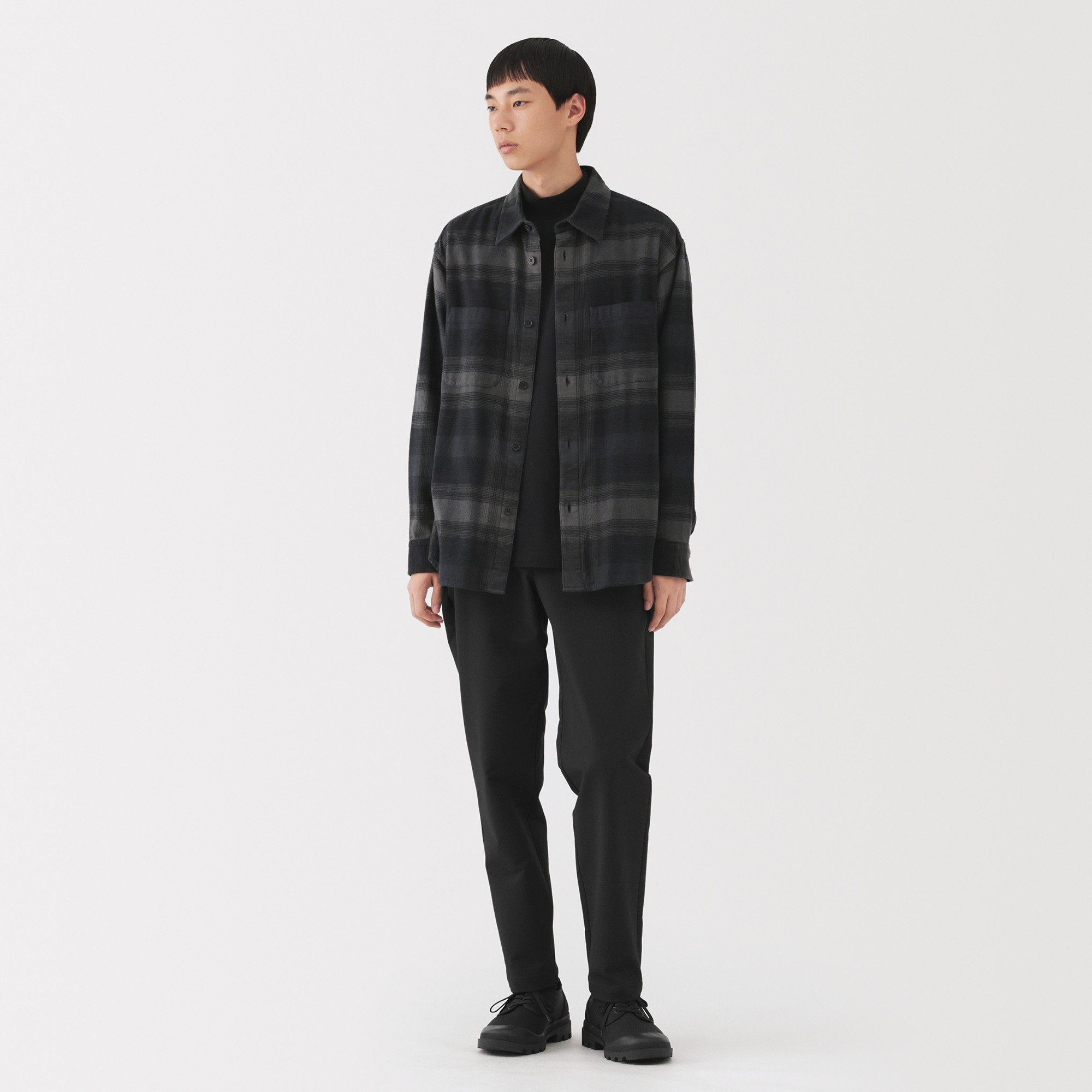 M's Wind blocking stretch tapered pants