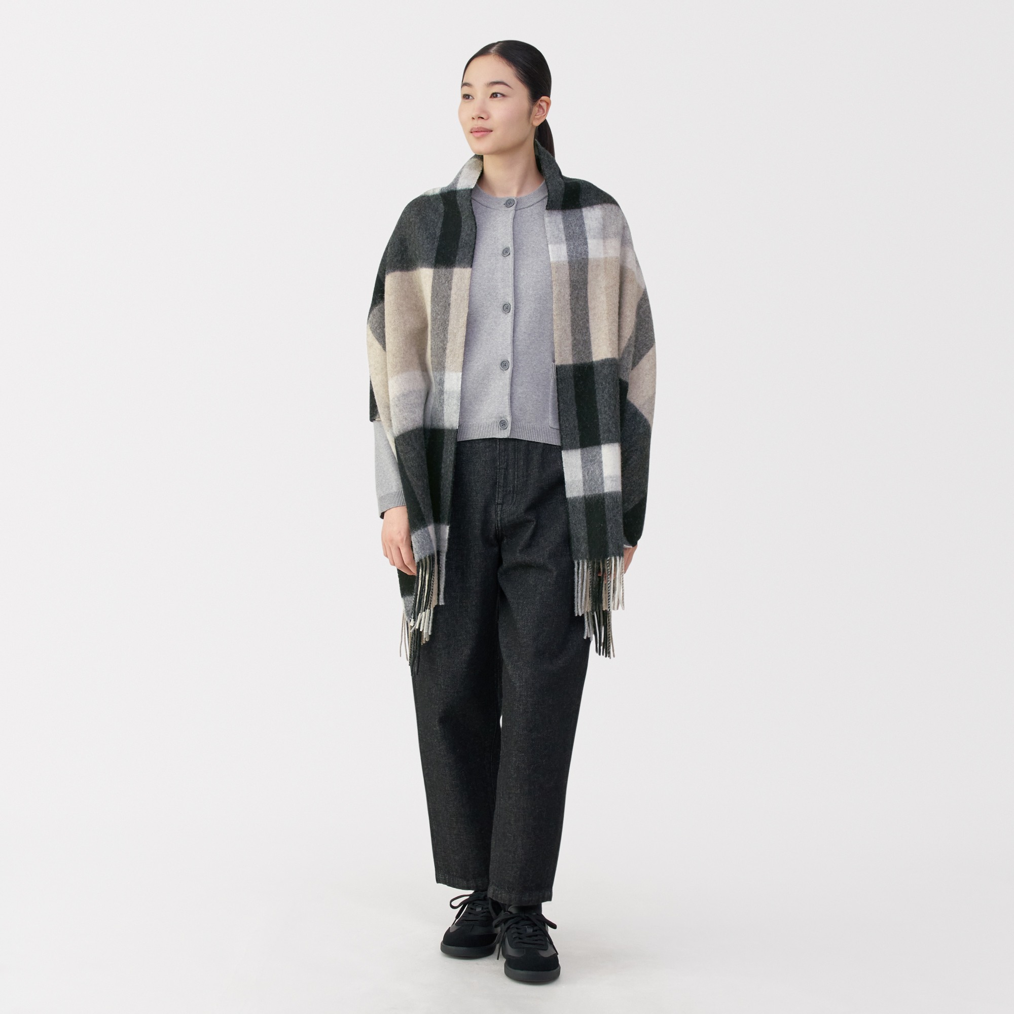 Fluffy wool Large Stole (pattern)