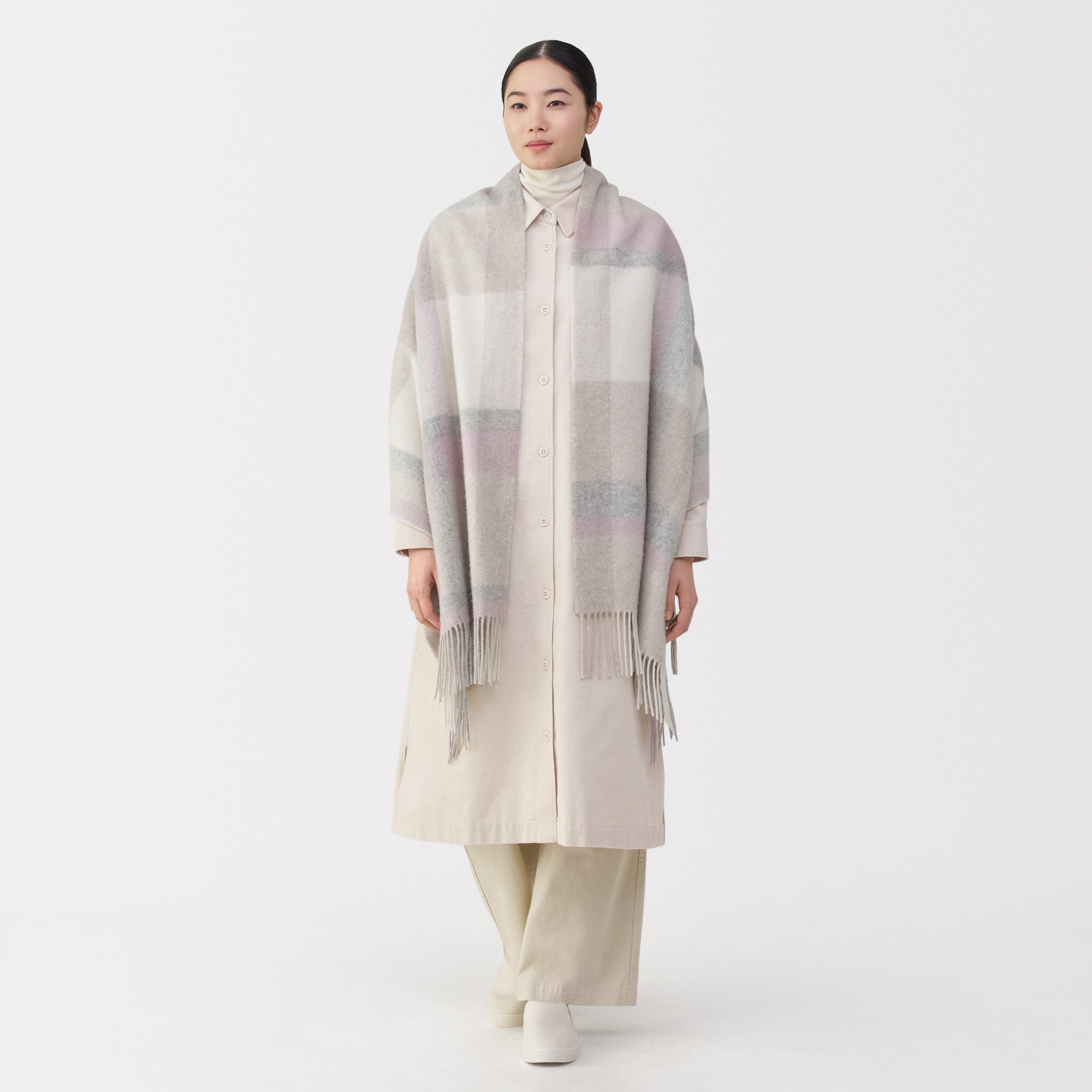 Fluffy wool Large Stole (pattern)