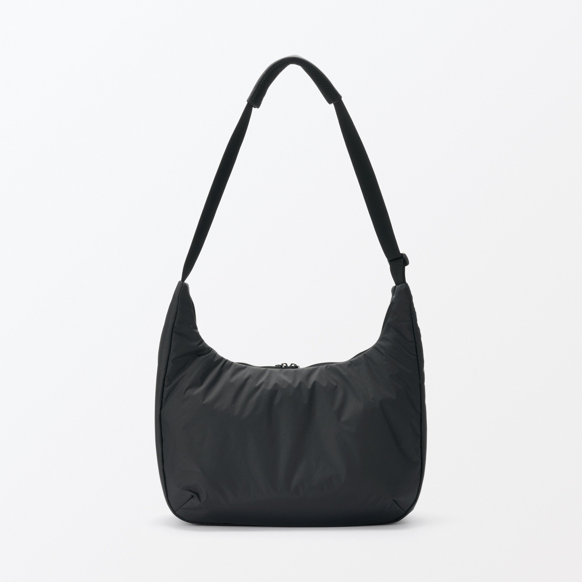 2-Way water repellent padded one shoulder bag