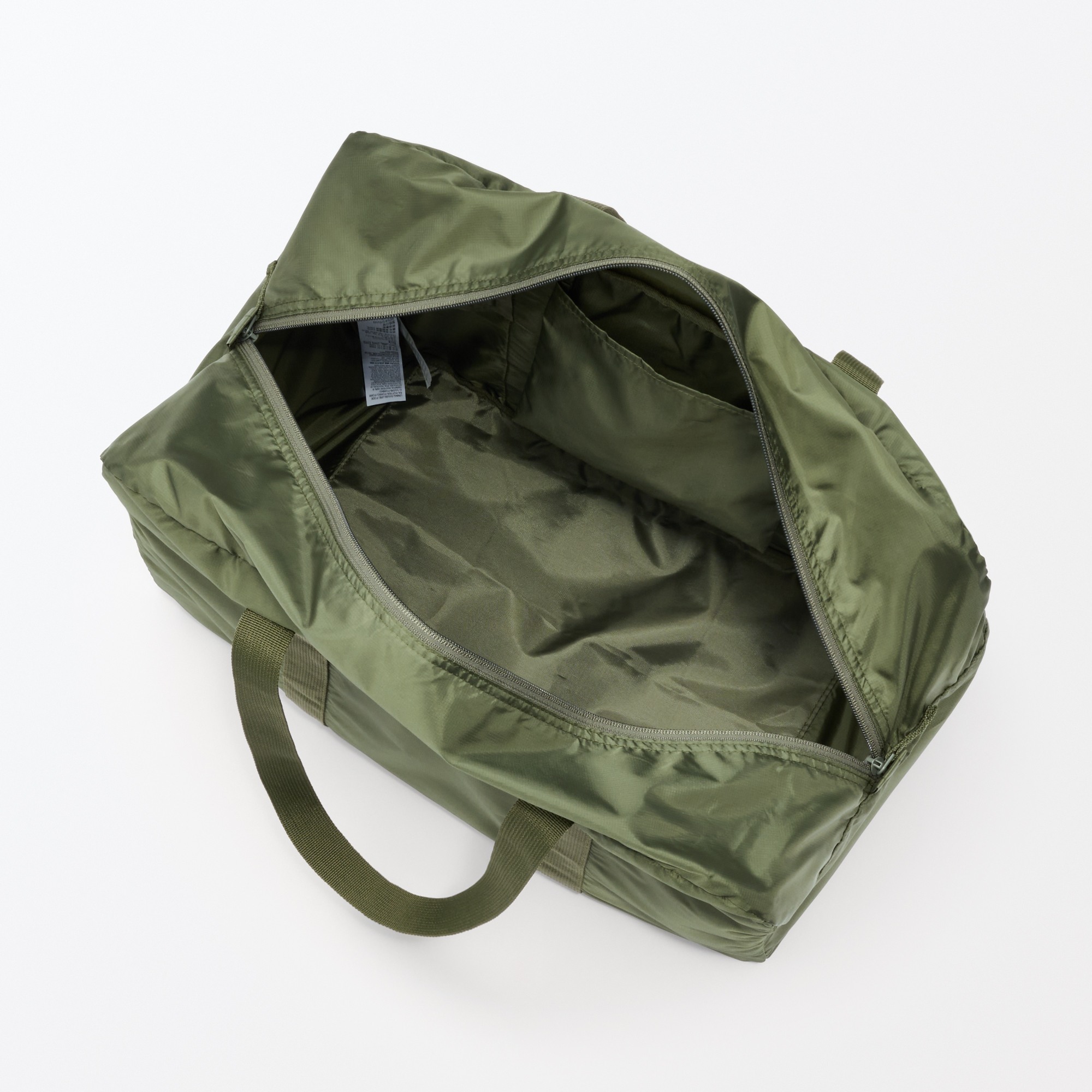 Pocketable water repellent wide boston bag