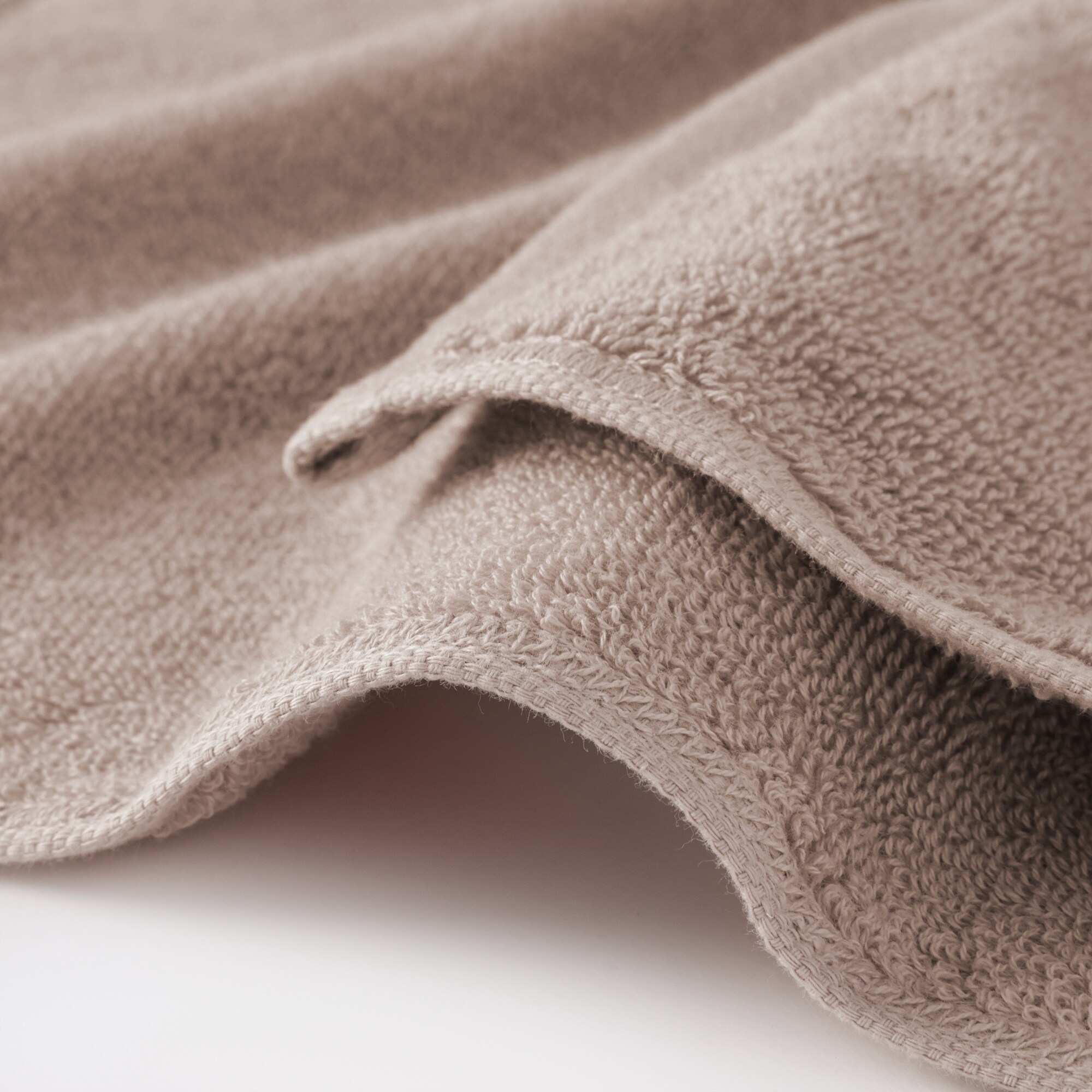 TWIN PILE LARGE BATH TOWEL