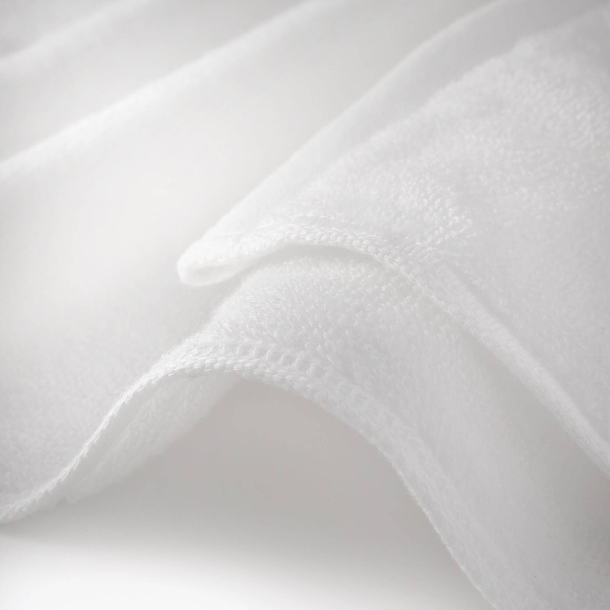 TWIN PILE LARGE BATH TOWEL