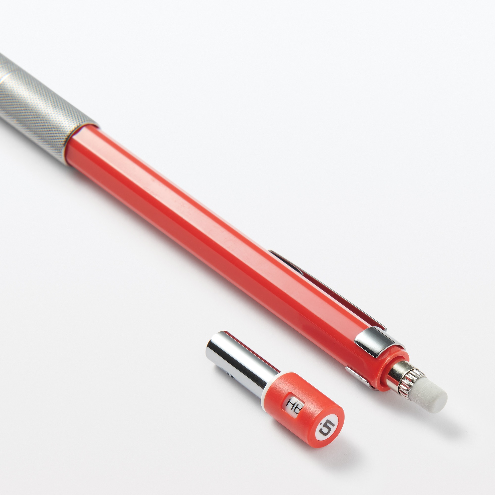 Balanced mechanical pencil