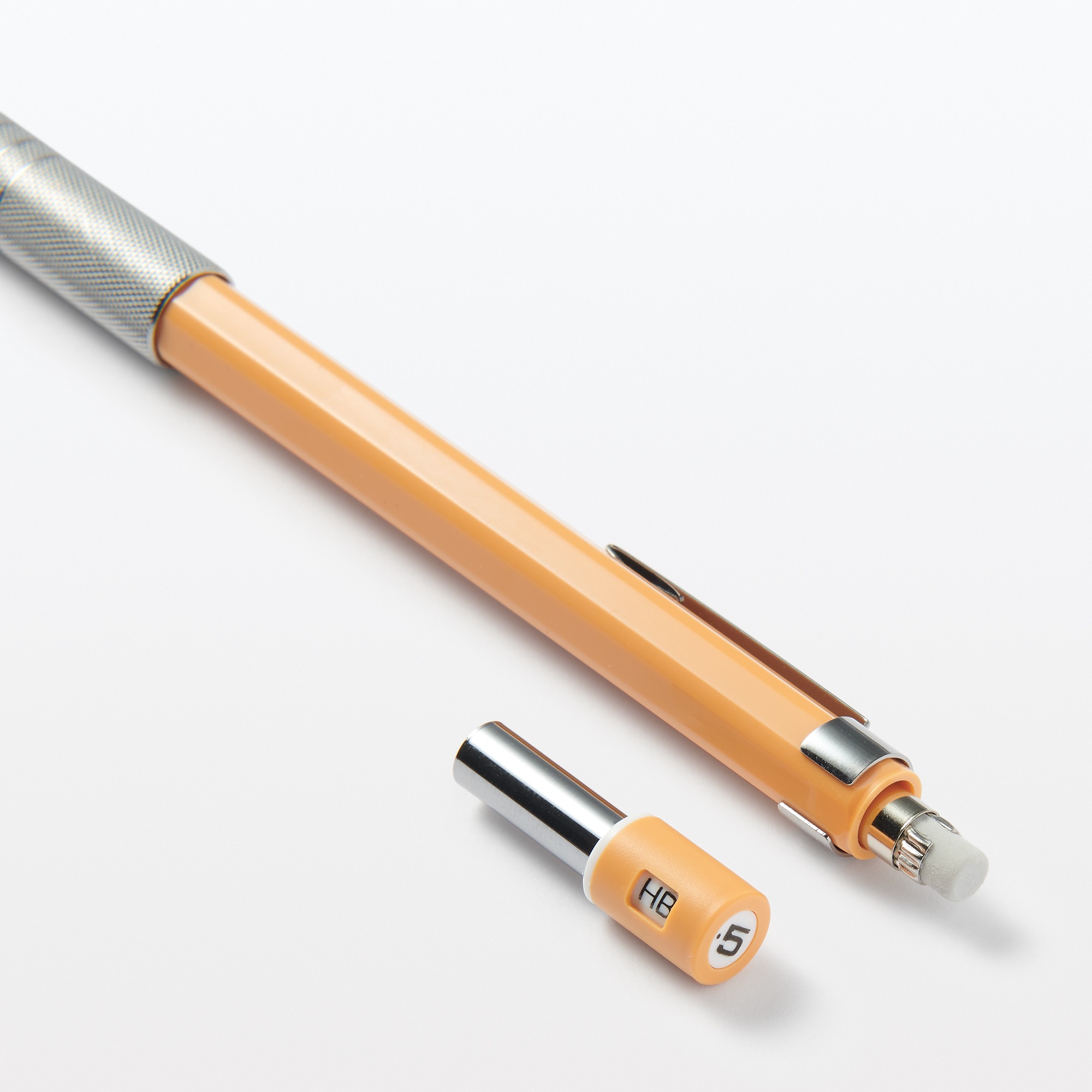 Balanced mechanical pencil