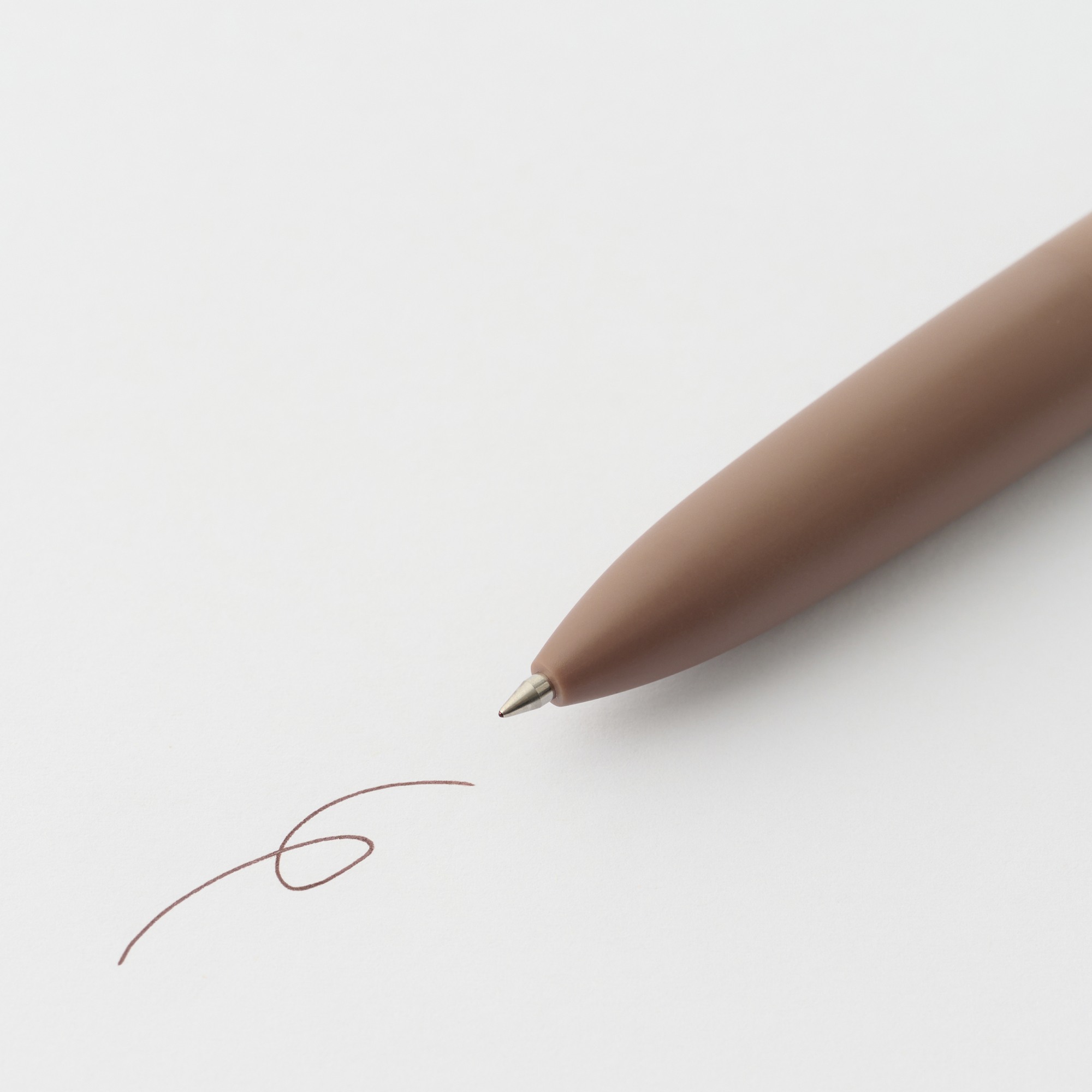 Compact ballpoint pen knock type