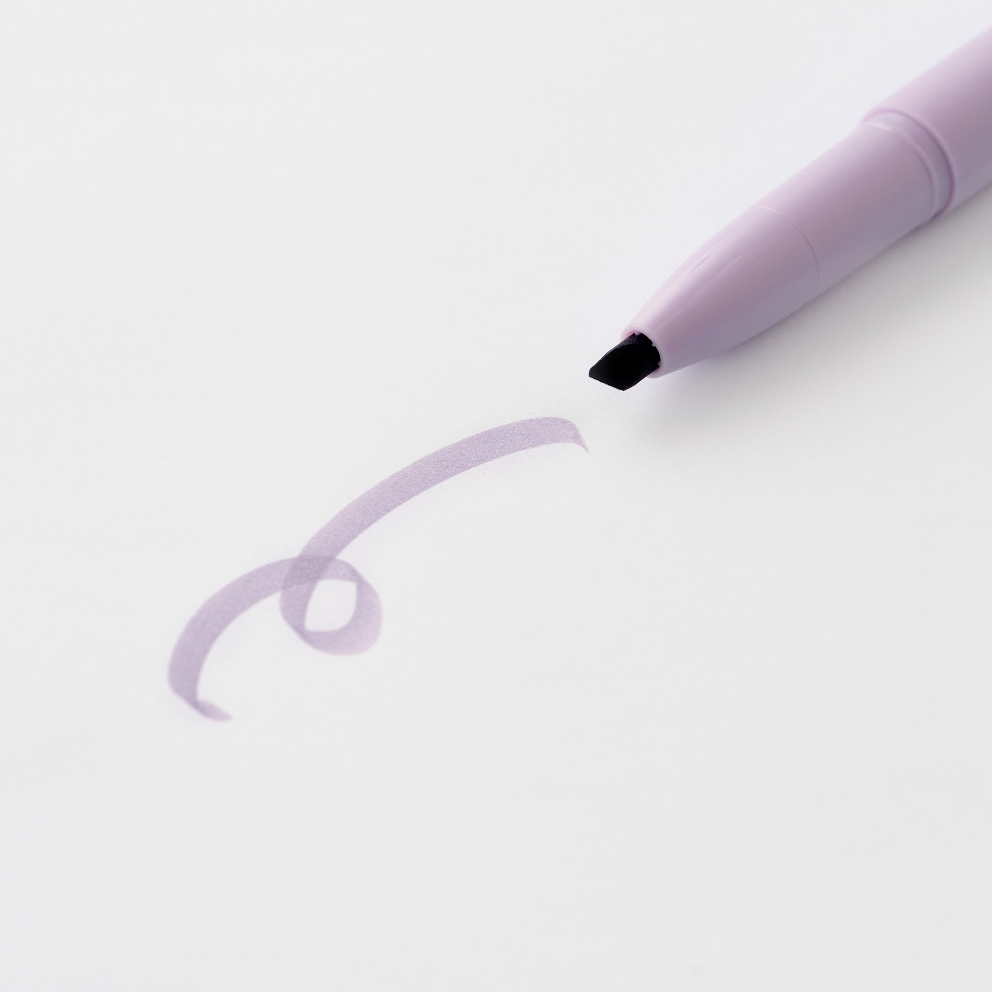 Compact line marker pen