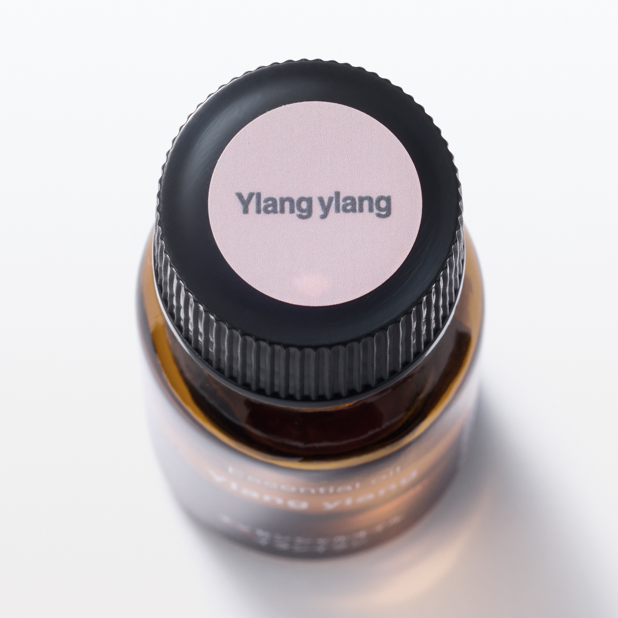 Essential oil Ylang ylang