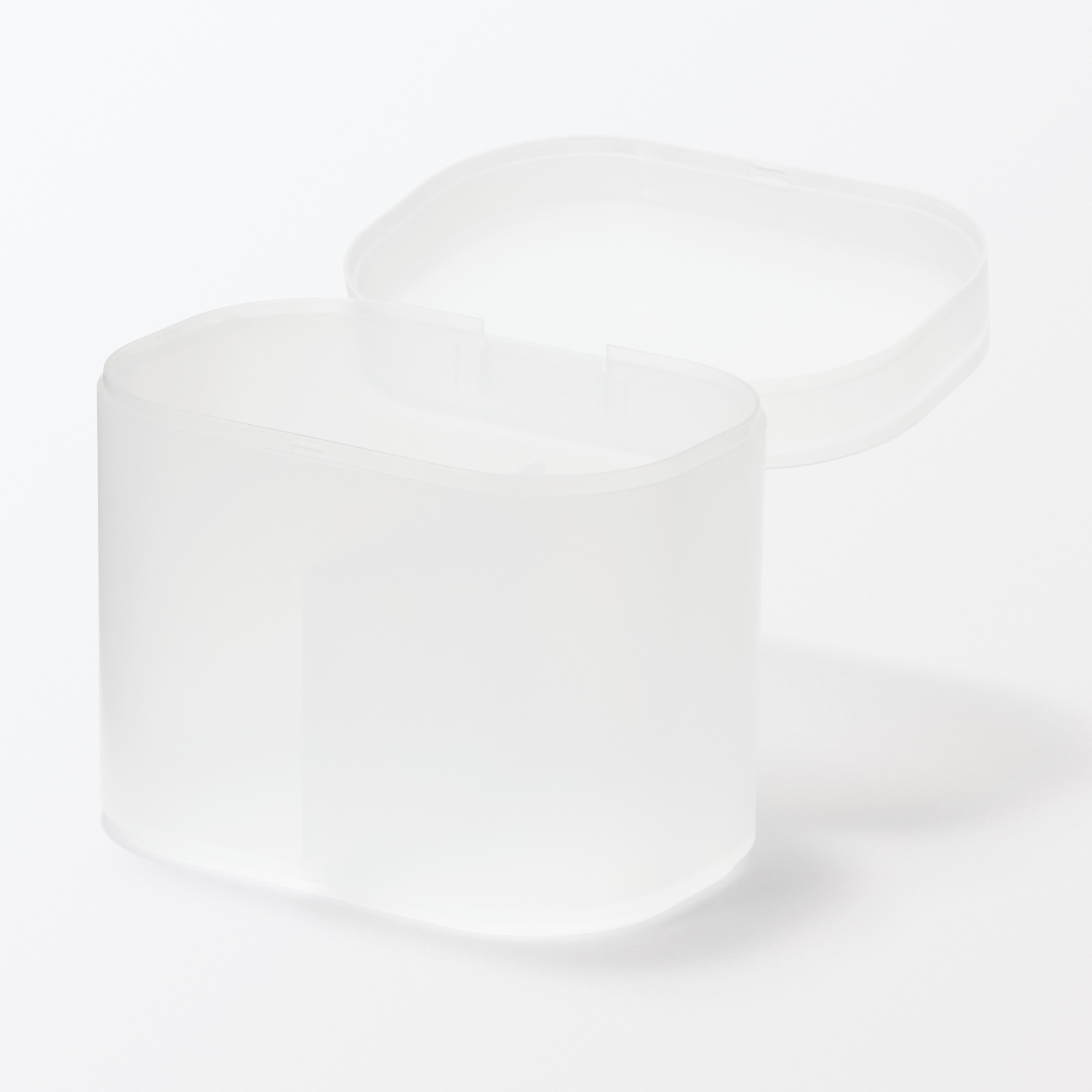 Recycled polypropylene blend Cotton/Cotton bud case with lid
