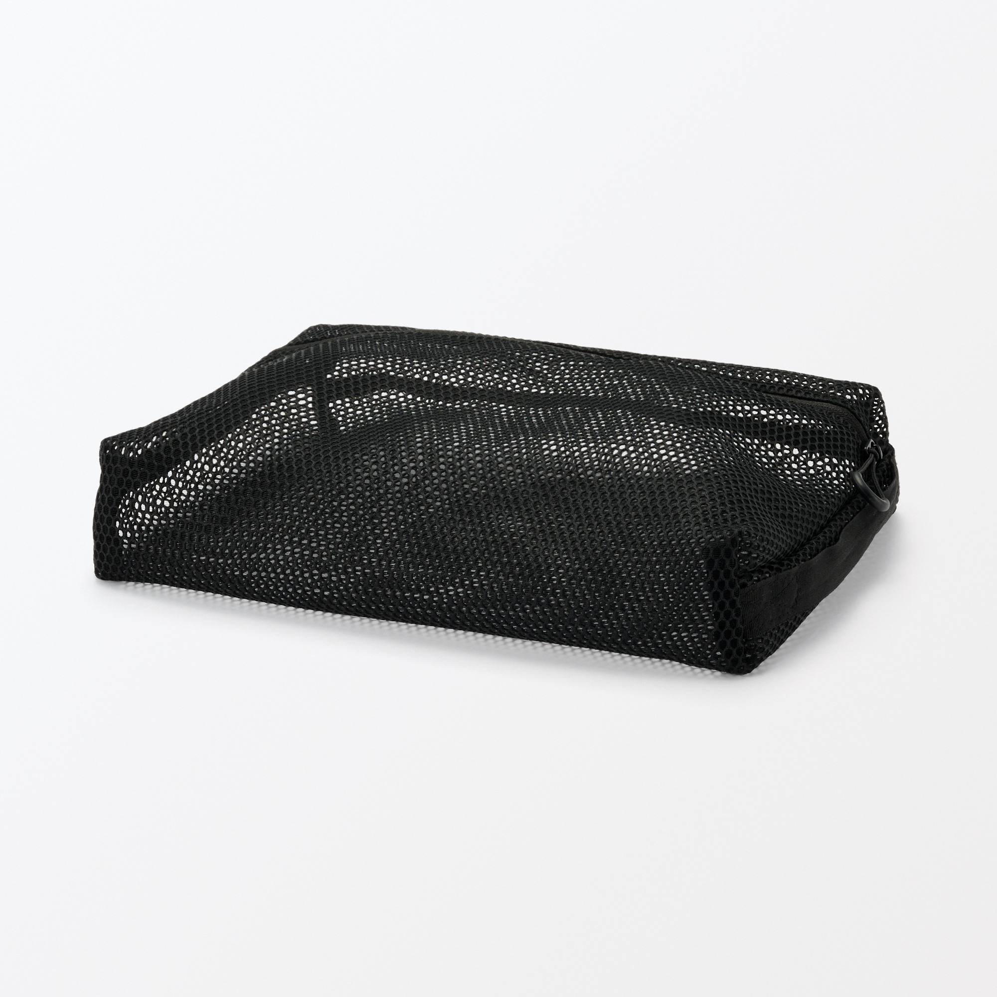 Gusset mesh case