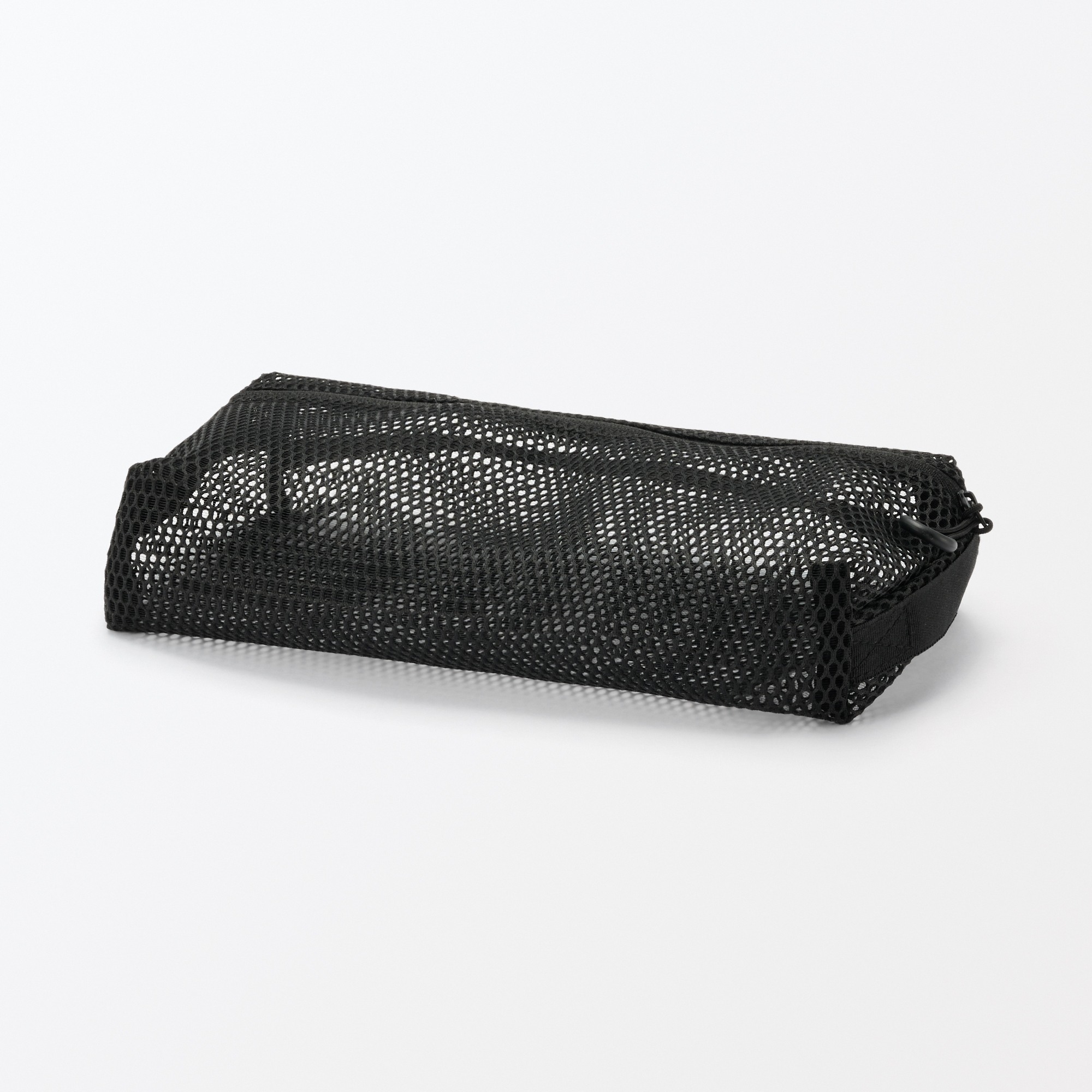 Gusset mesh case