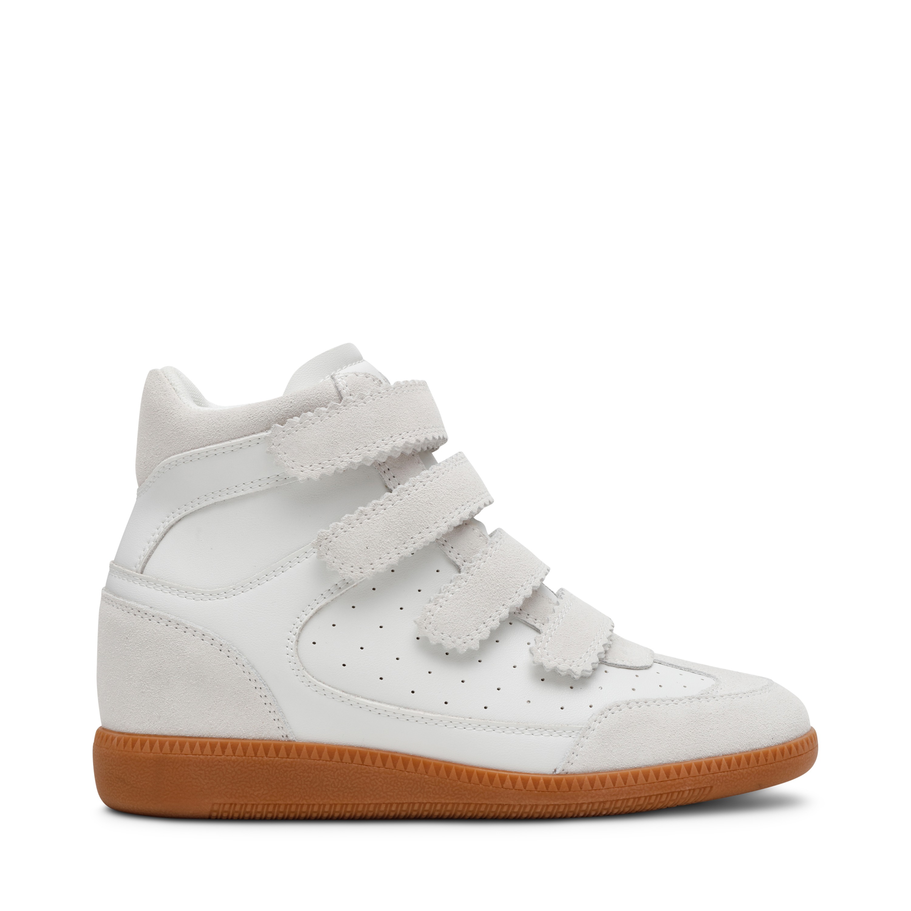 Mustang-In White Suede Sneakers