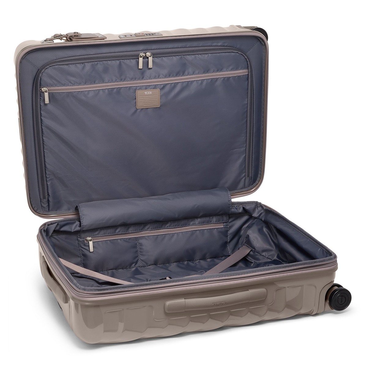 19 Degree Short Trip Expandable 4 Wheeled Packing Case