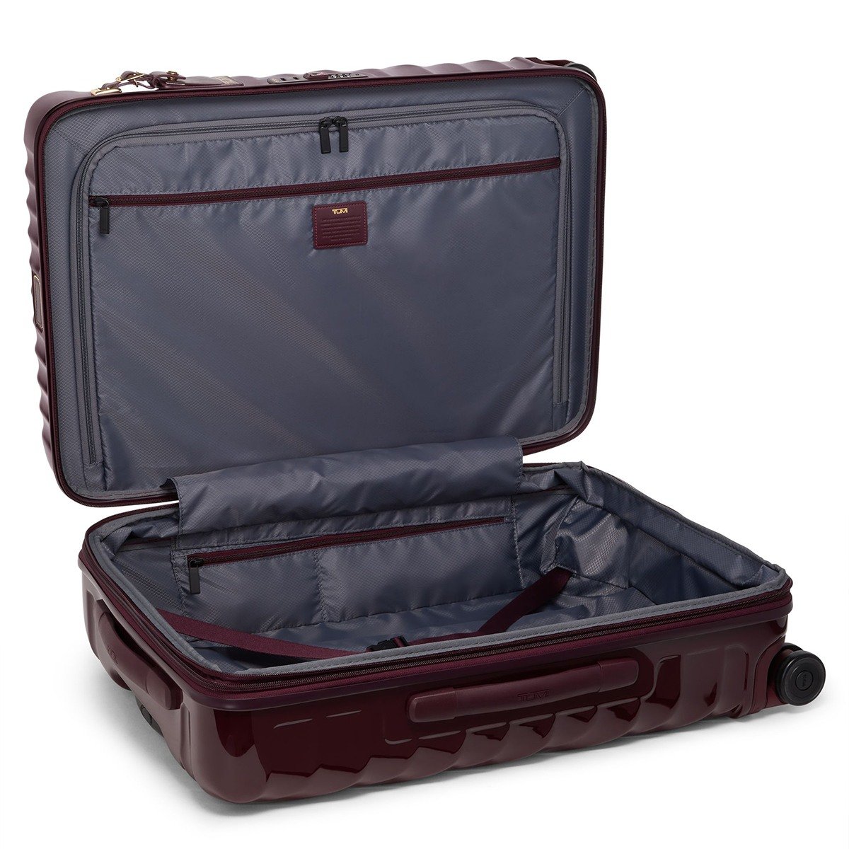 19 Degree Short Trip Expandable 4 Wheeled Packing Case