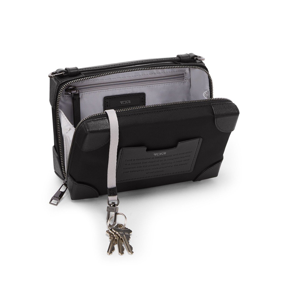 Voyageur Dey Trunk Crossbody