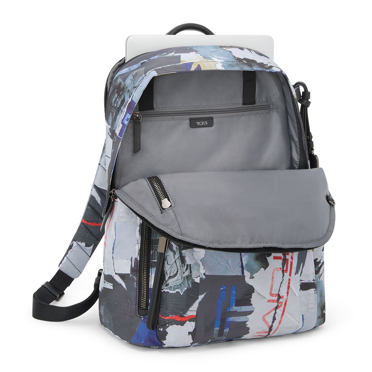 Voyageur Halsey Backpack