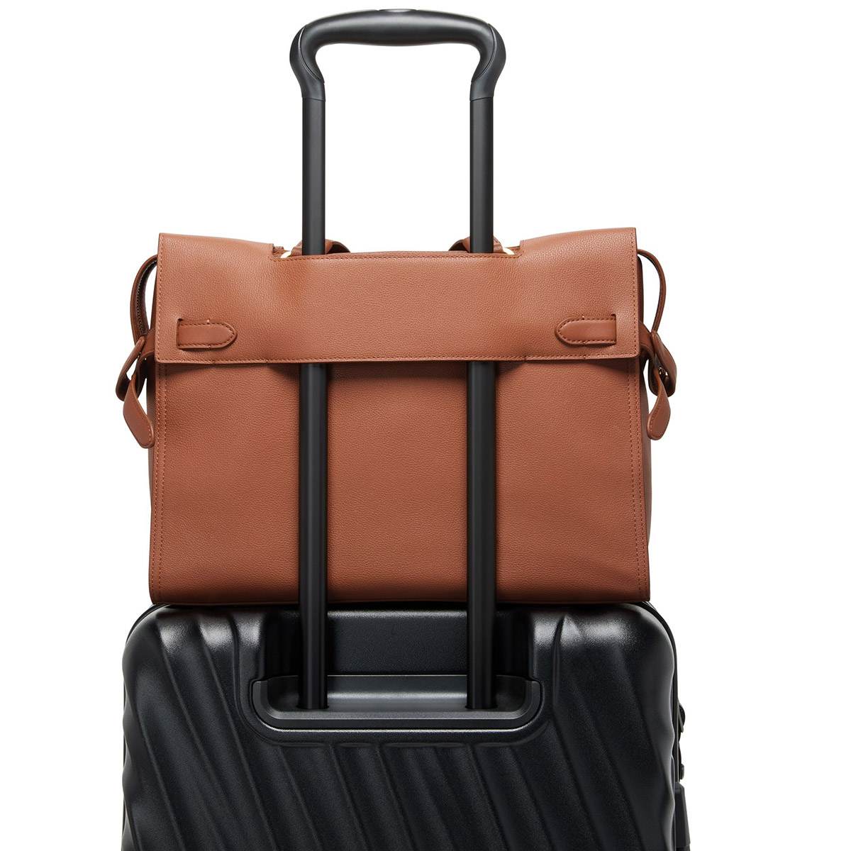 Agent Medium Tote