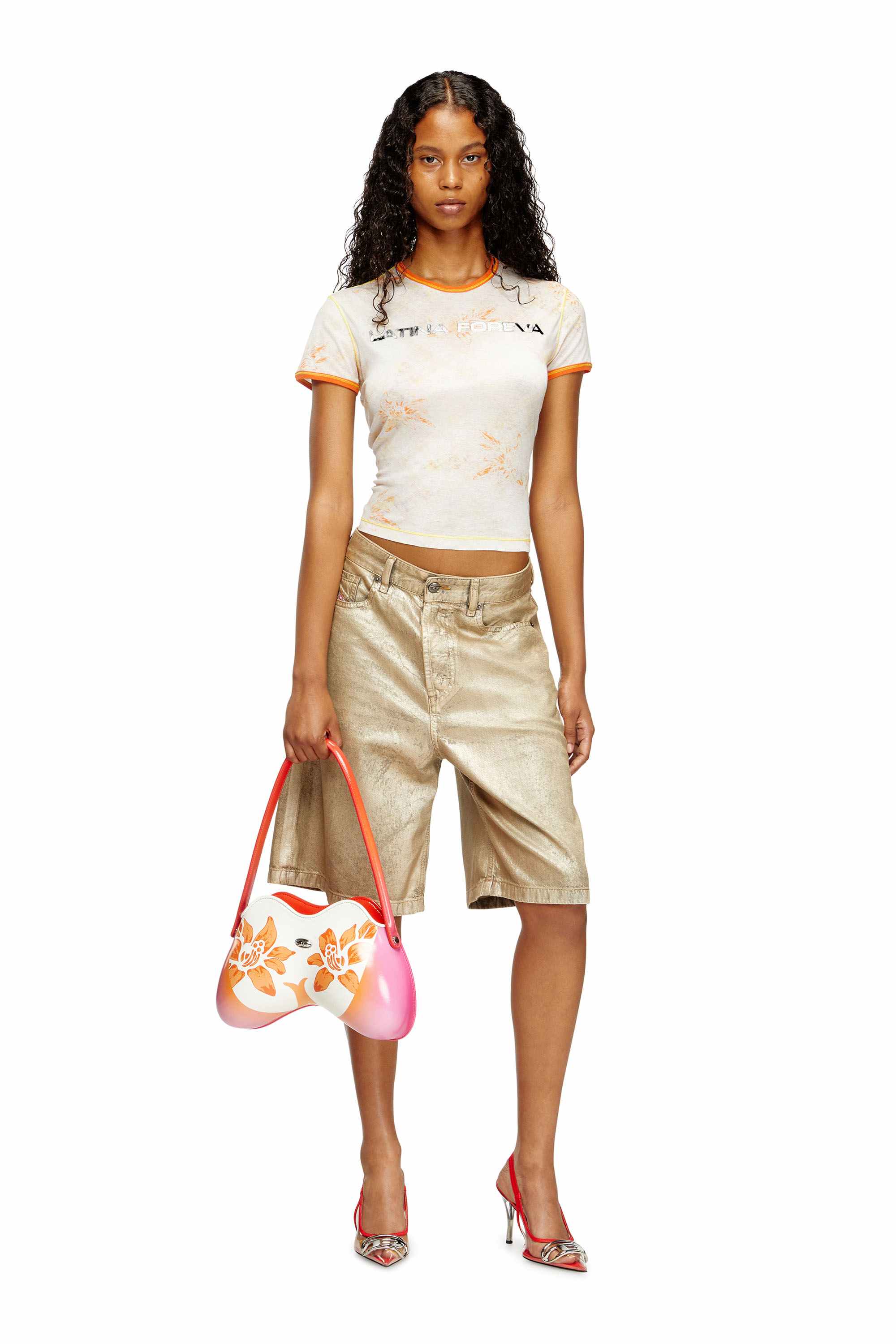 White T-shirt with Latina Foreva print