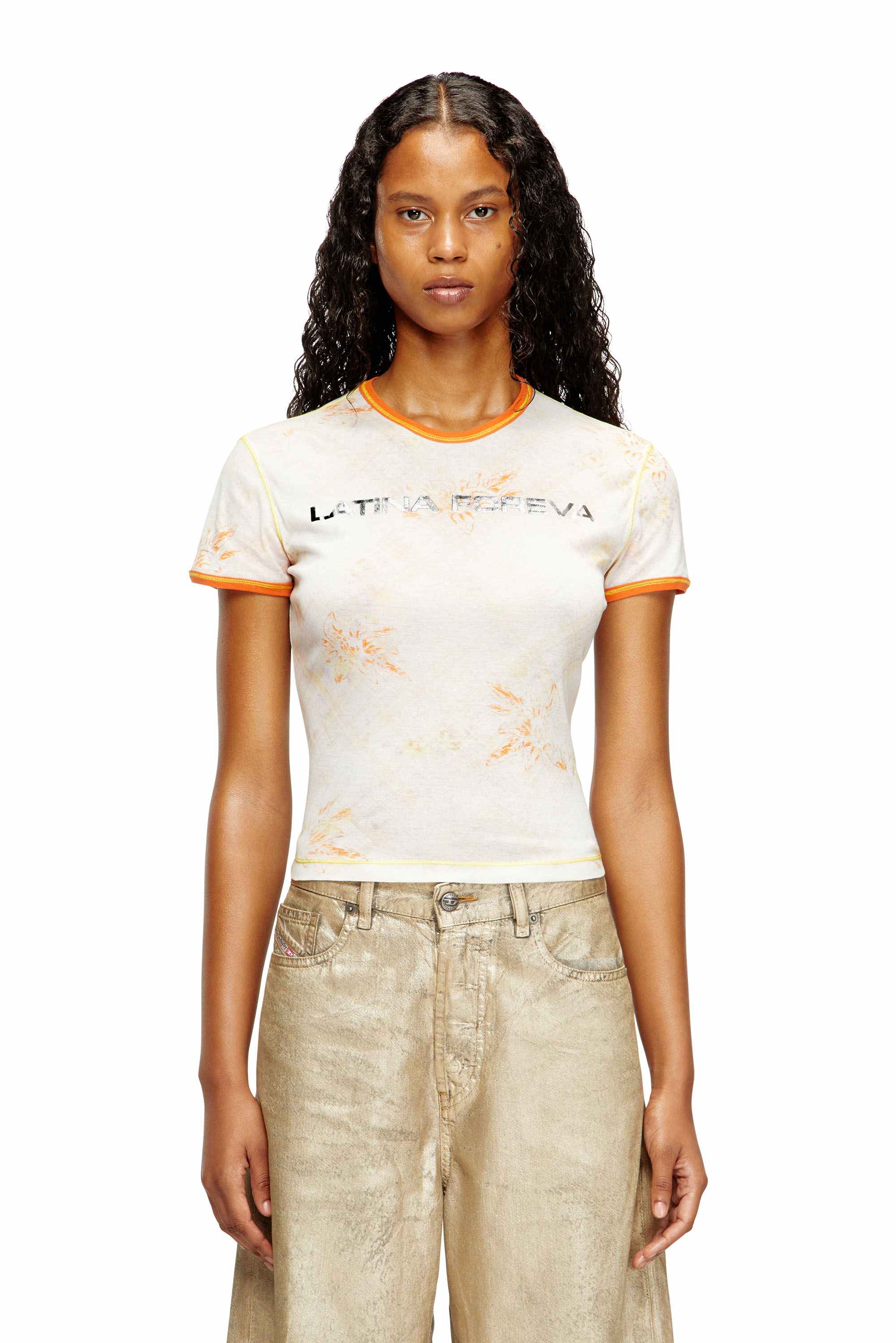 White T-shirt with Latina Foreva print