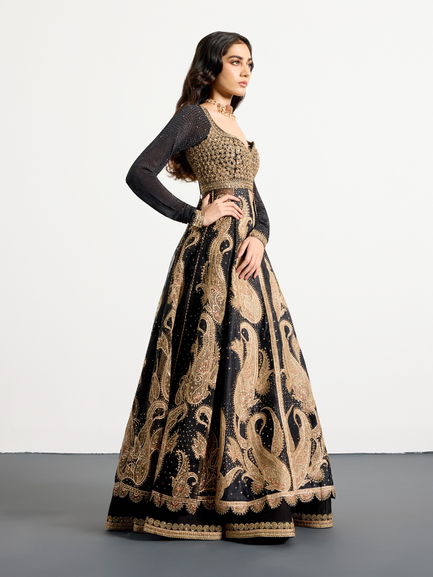 Black Beige Dancing Paisley Suit