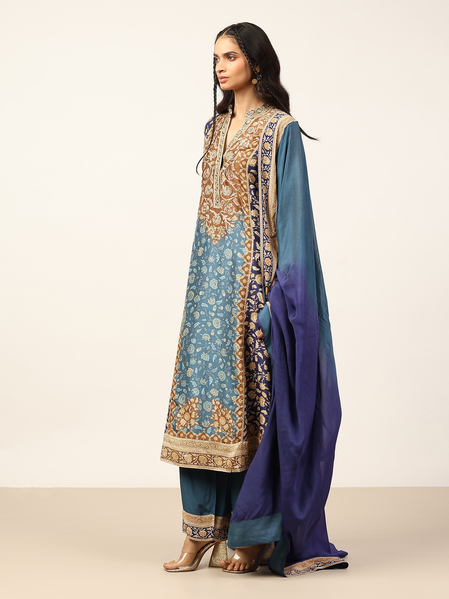 Blue & Multi Floral Garden K Suit Set