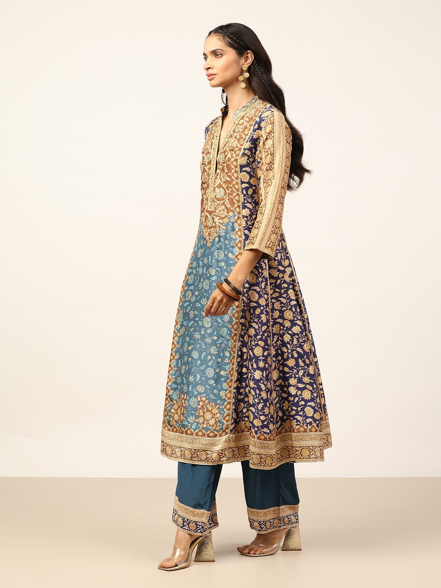 Blue & Multi Floral Garden K Suit Set