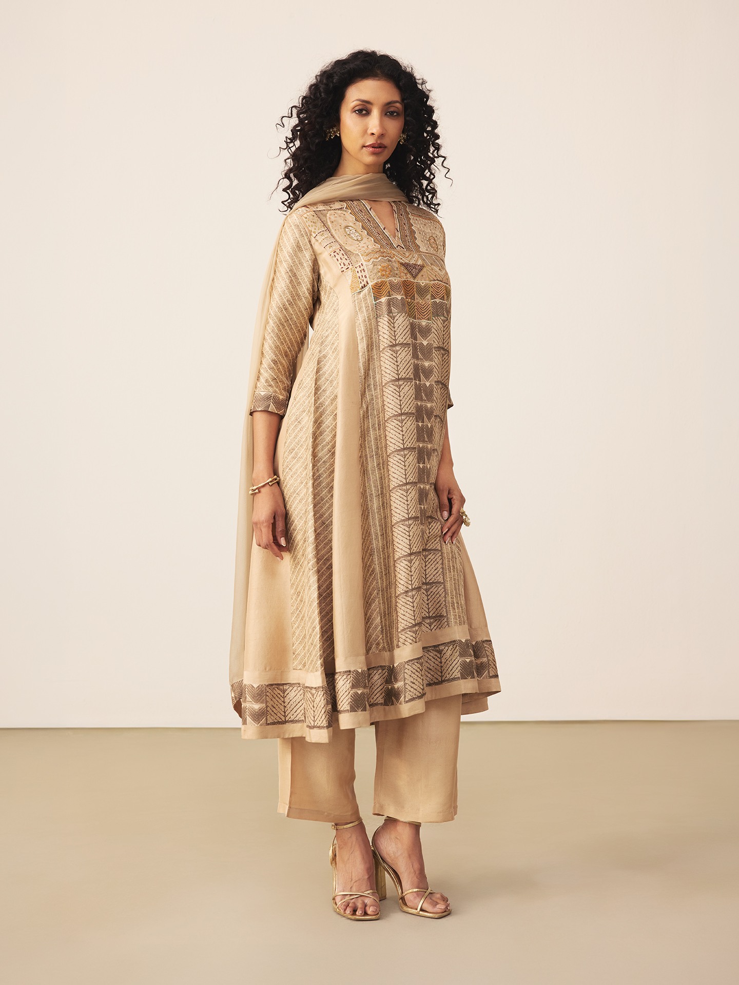 Beige & Brown Mashrudhari K Suit Set