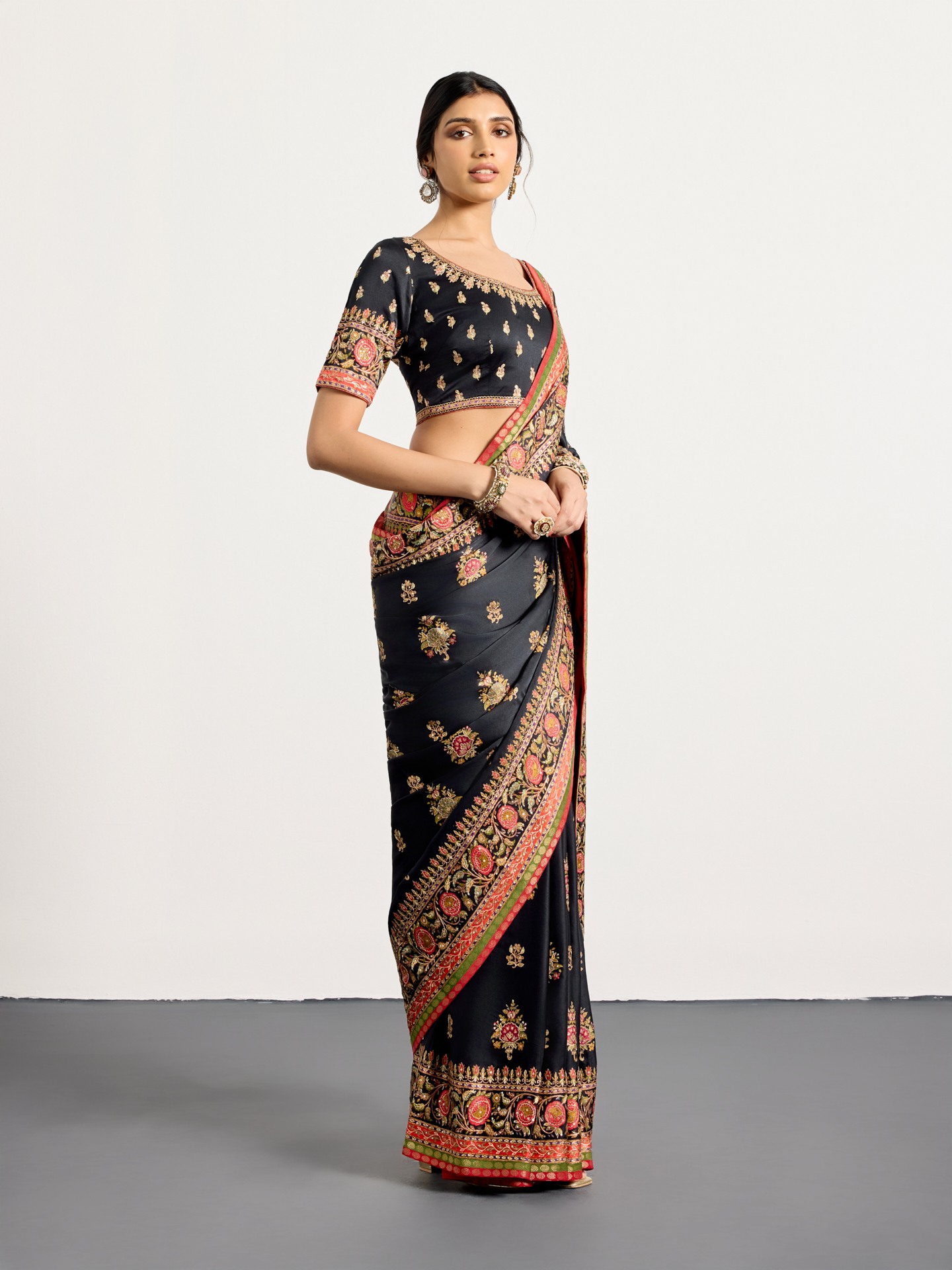 Black Pushpavan Saree
