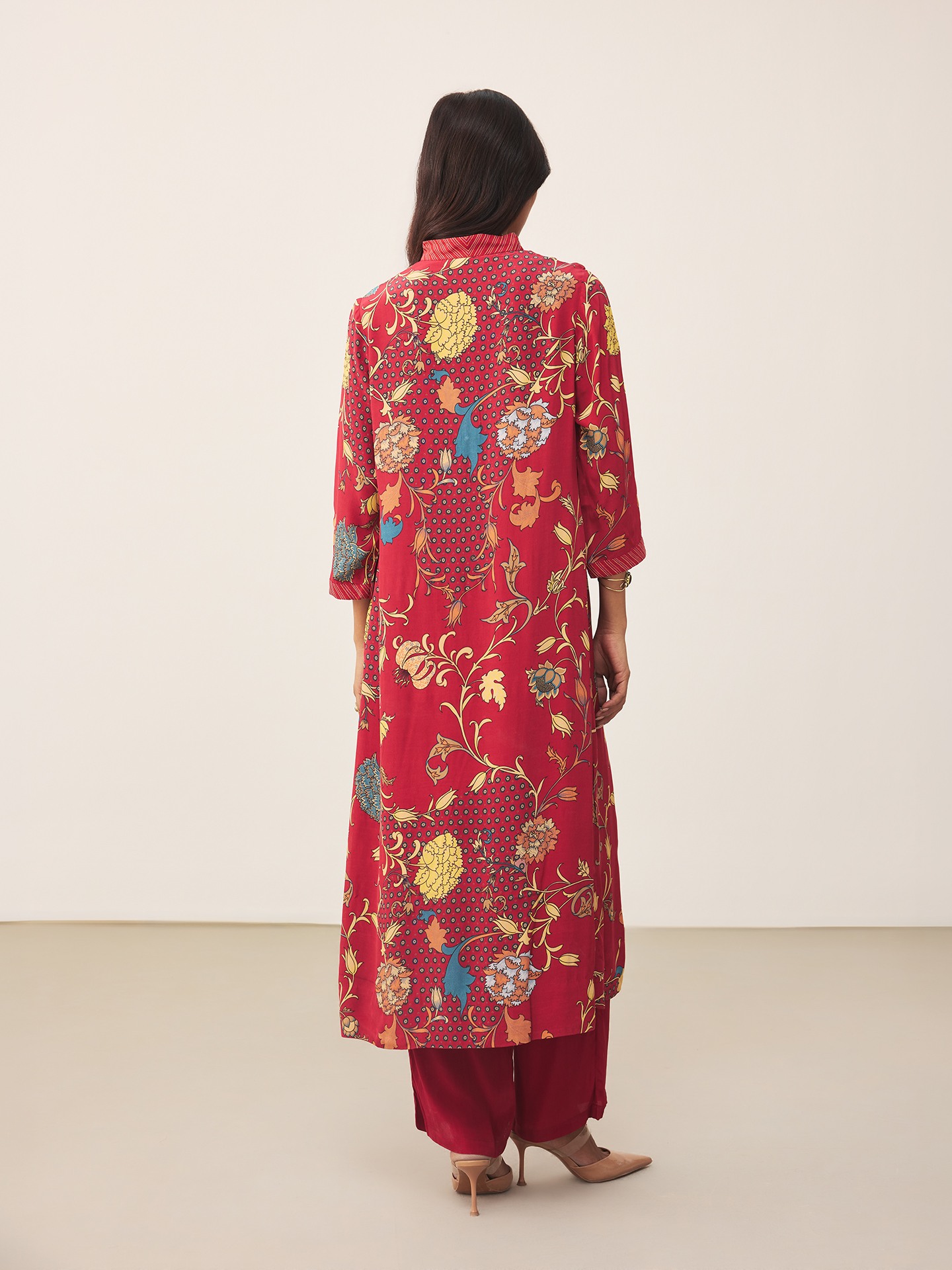 Red & Beige Calico K Suit Set