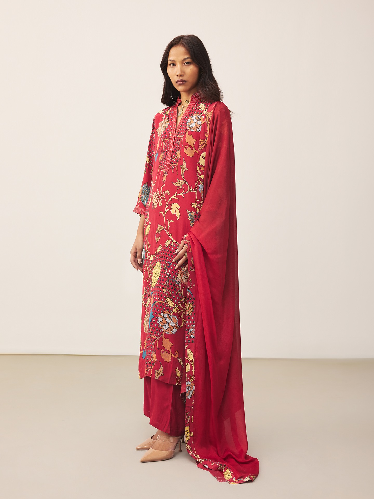 Red & Beige Calico K Suit Set