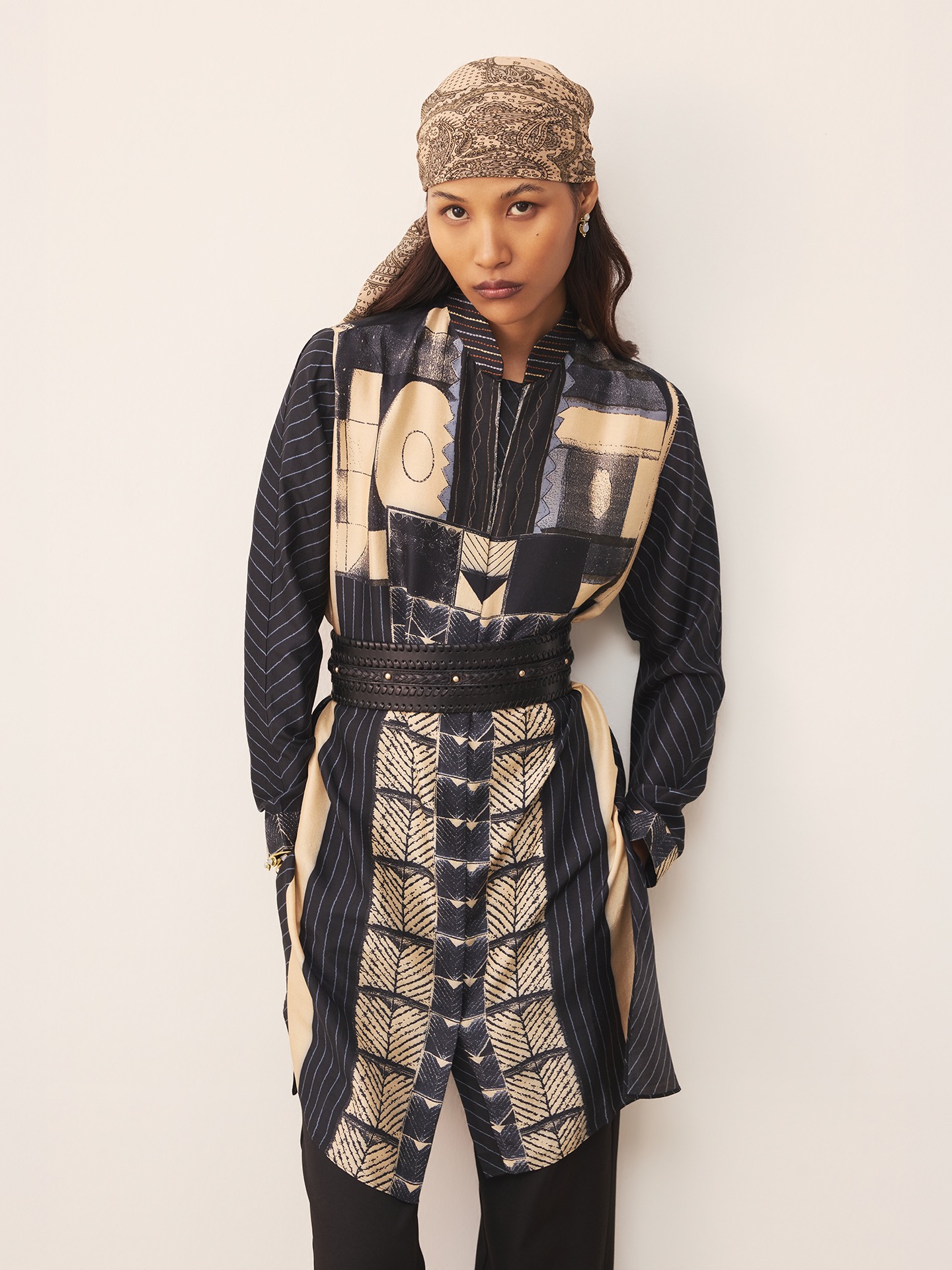 Black & Beige Mashrudhari K Kurti