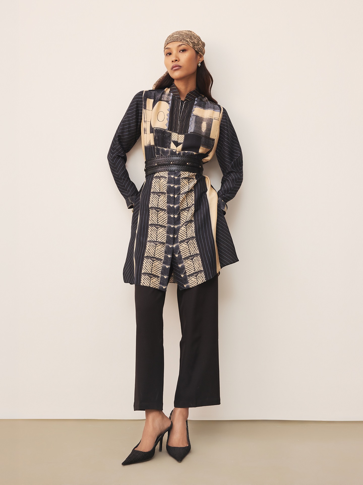 Black & Beige Mashrudhari K Kurti