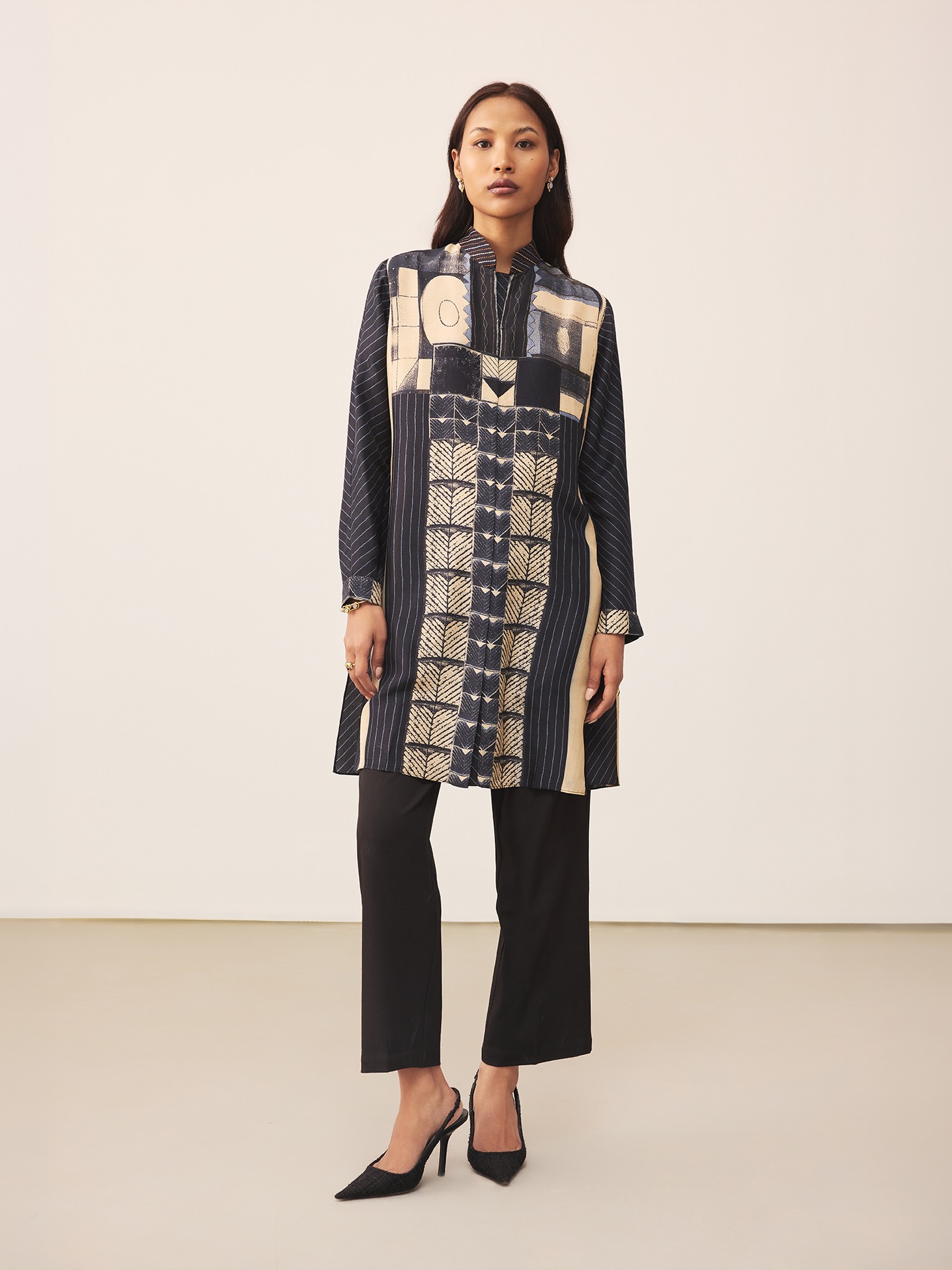Black & Beige Mashrudhari K Kurti