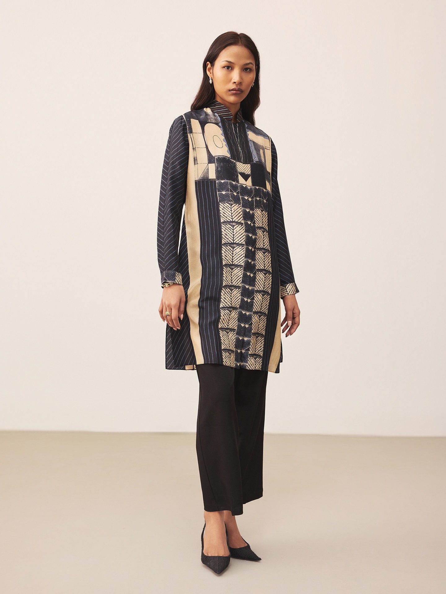 Black & Beige Mashrudhari K Kurti
