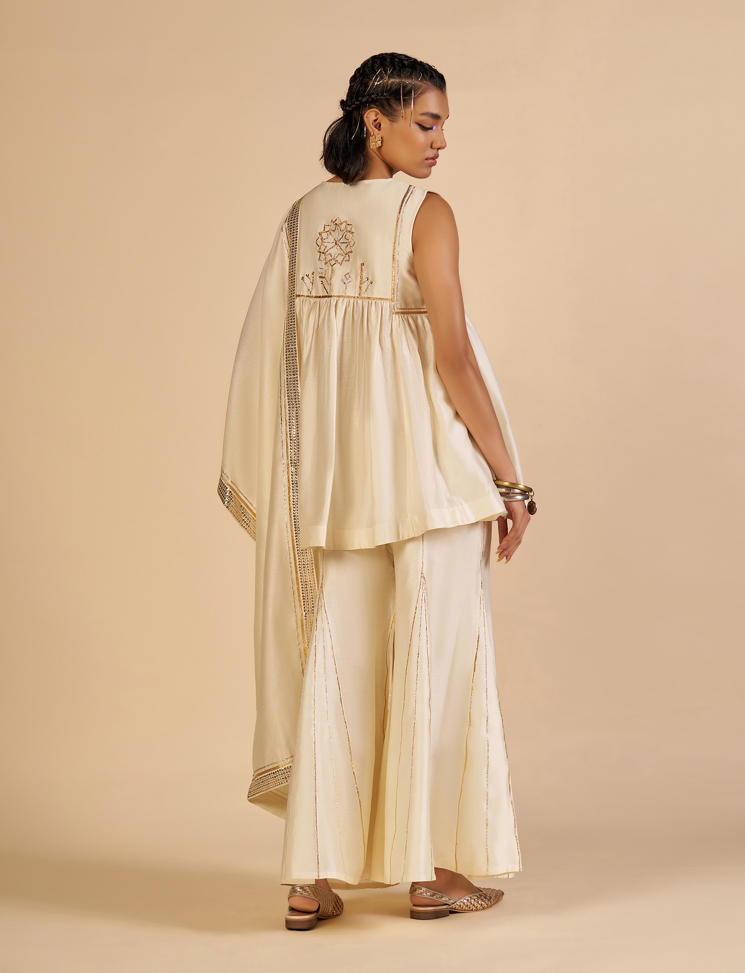 Offwhite Gharara