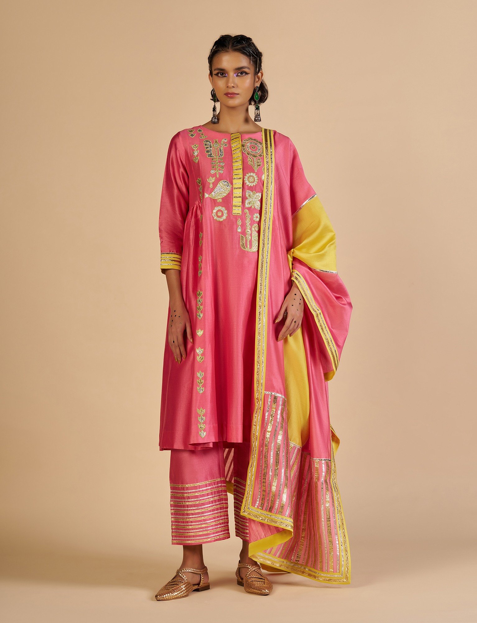 Pink Embroidered color block Dupatta
